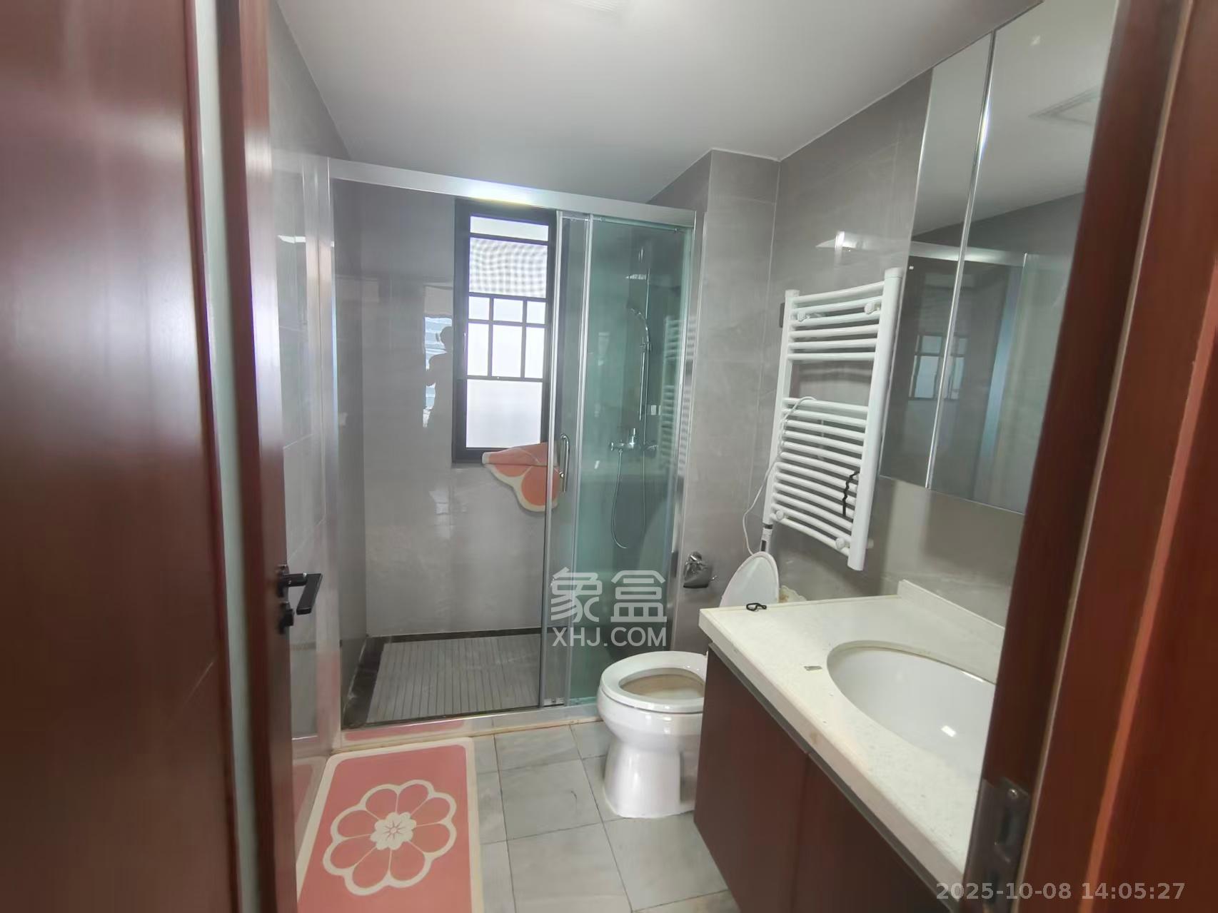 绿地长沙城际空间站(绿地新里佳苑) 3室2厅2卫 3000.0元/月 绿地长沙城际空间站(绿地新里佳苑) 3室2厅2卫 3000.0元/月室内图