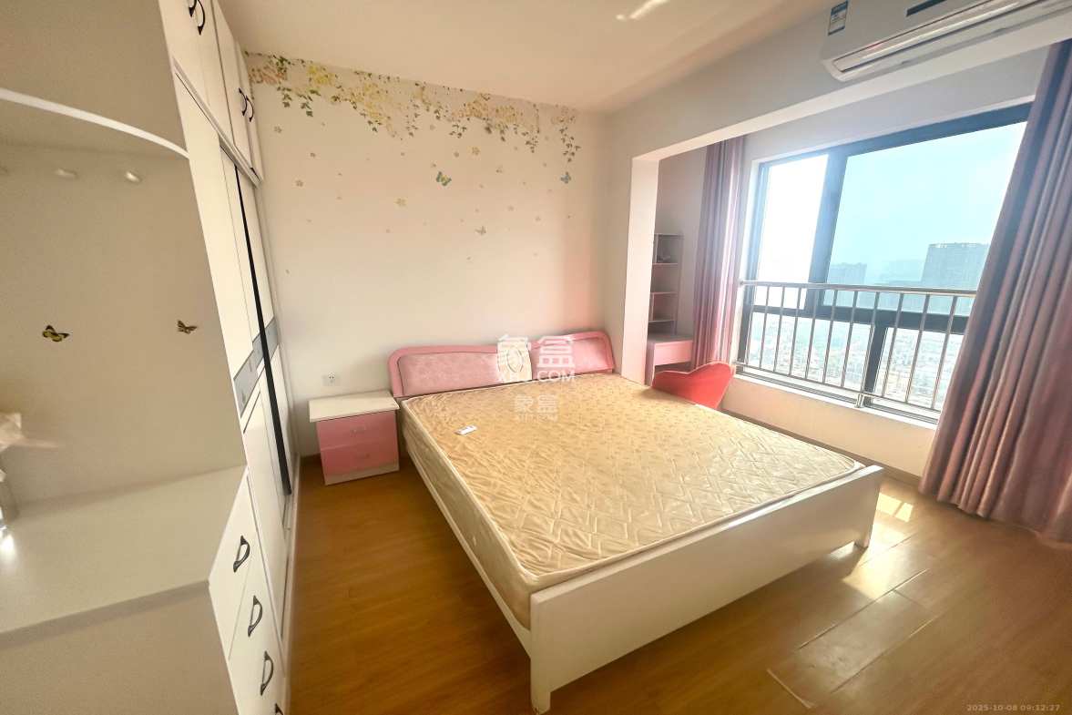 芒果天地(芒果雅苑) 3室2厅1卫 2500.0元/月 芒果天地(芒果雅苑) 3室2厅1卫 2500.0元/月室内图