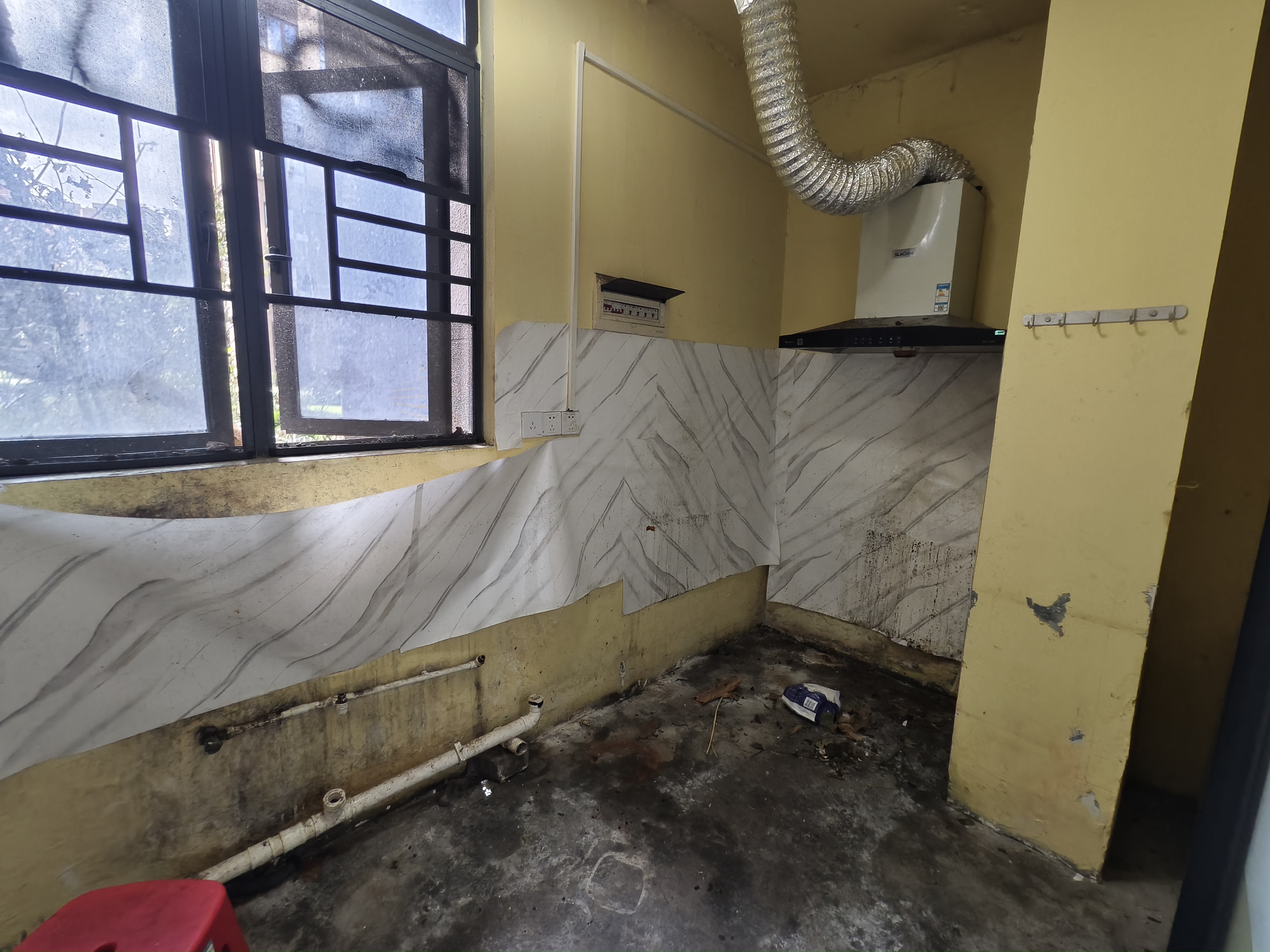 绿地海德公馆   150.0㎡      8000.0元/月室内图