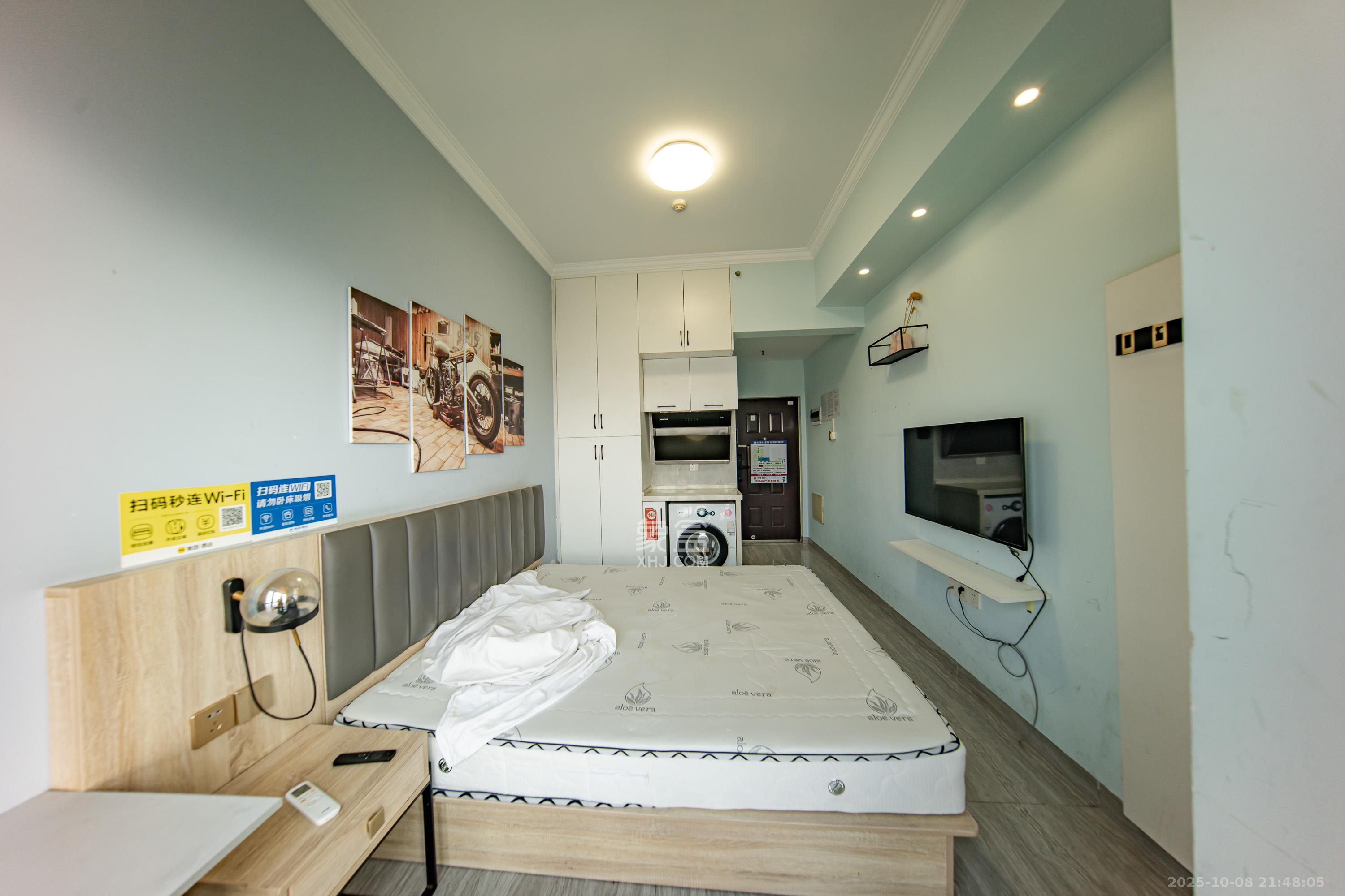 洋湖时代  1室1厅1卫    20.0万客厅