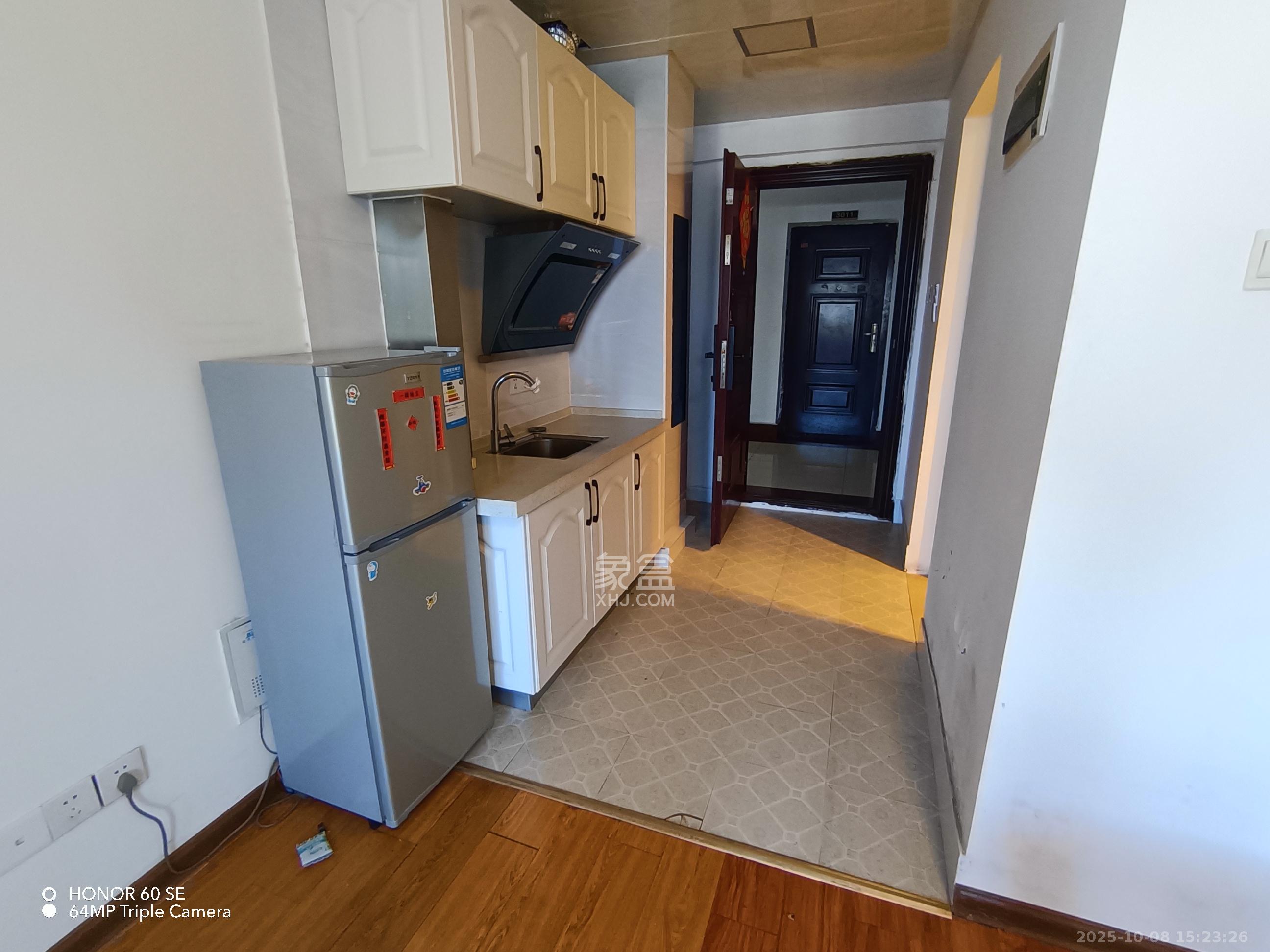 钰龙天下二期(钰龙佳园)  1室1厅1卫    1300.0元/月 钰龙天下二期(钰龙佳园)  1室1厅1卫    1300.0元/月室内图