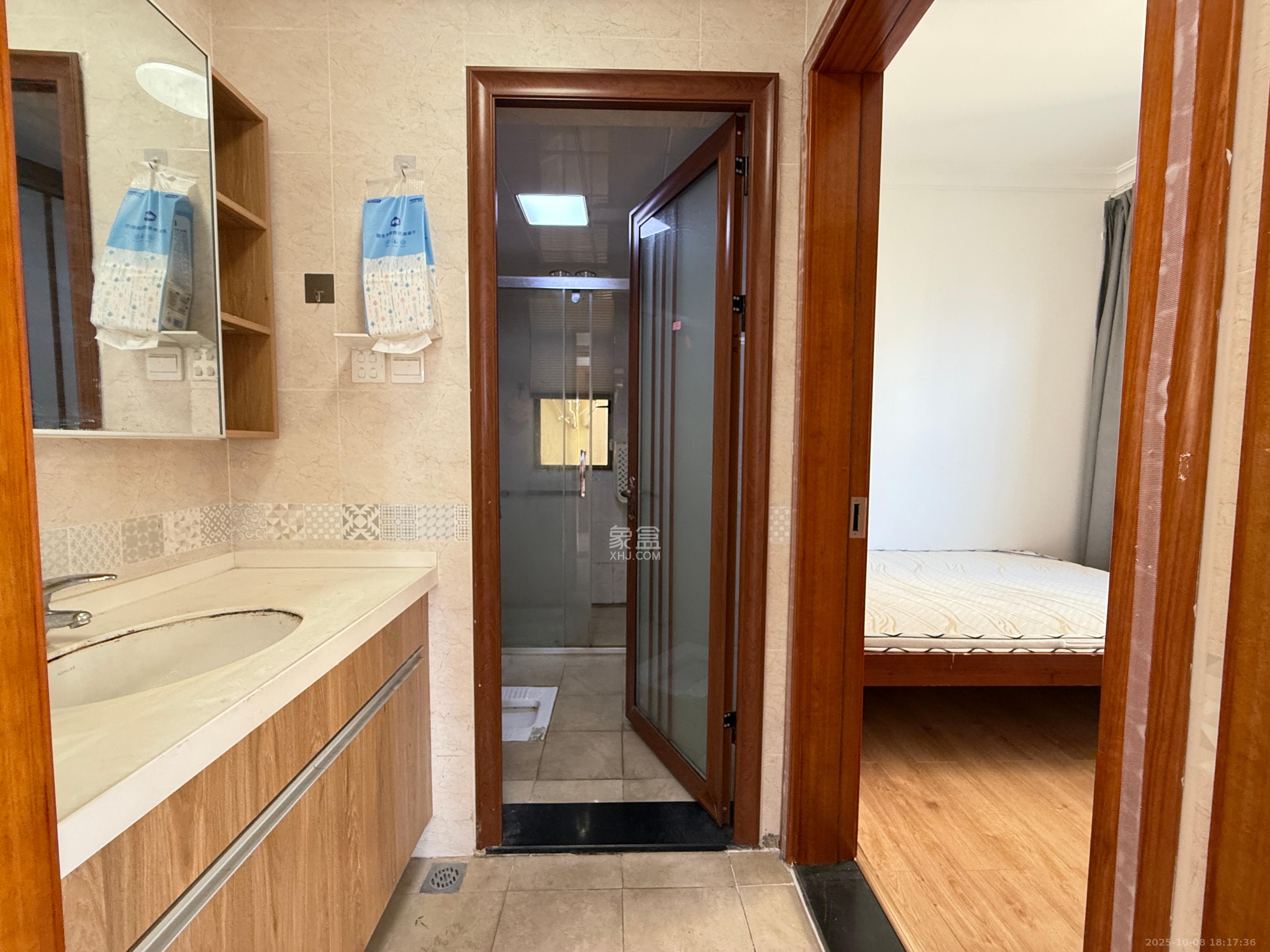 江山帝景哈佛  3室2厅1卫    2200.0元/月室内图