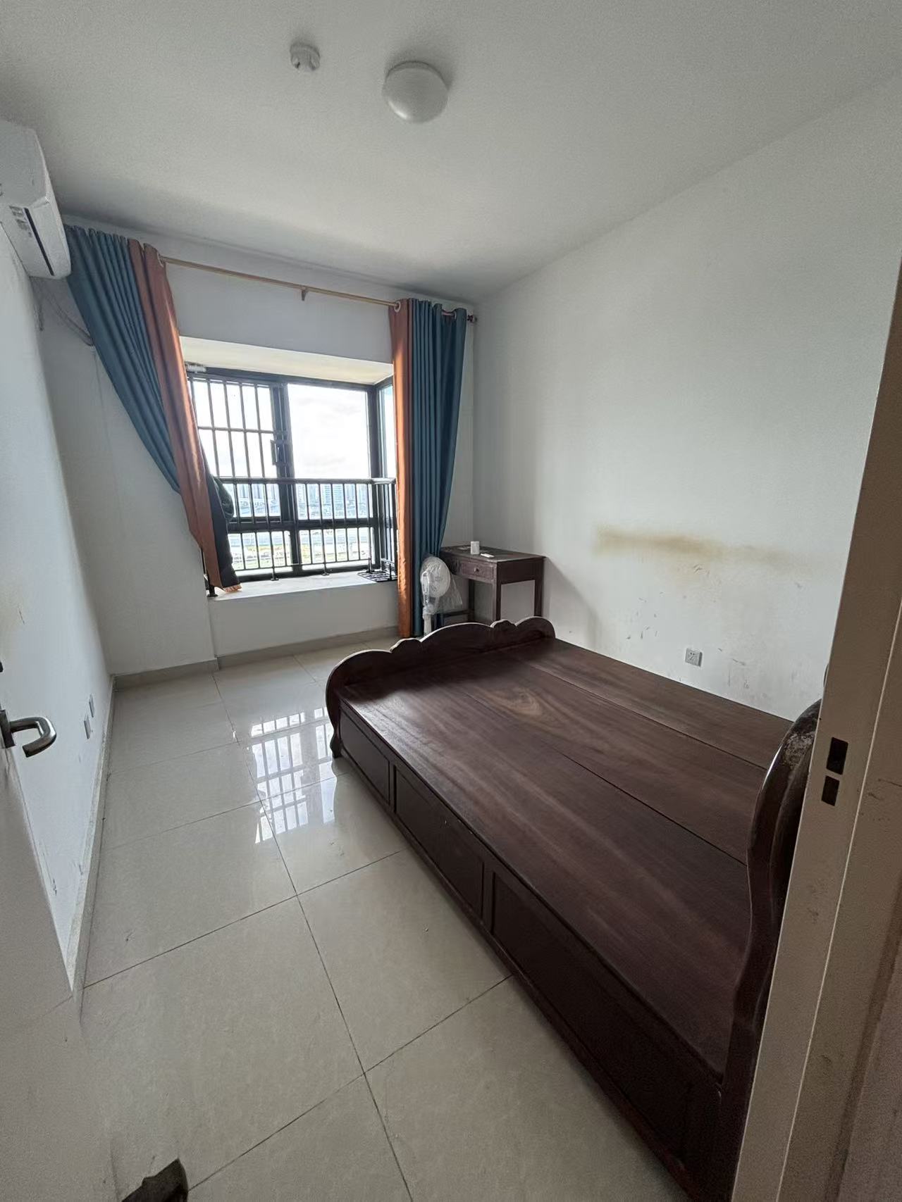 新海小区 1室1厅1卫 1000.0元/月 新海小区 1室1厅1卫 1000.0元/月室内图