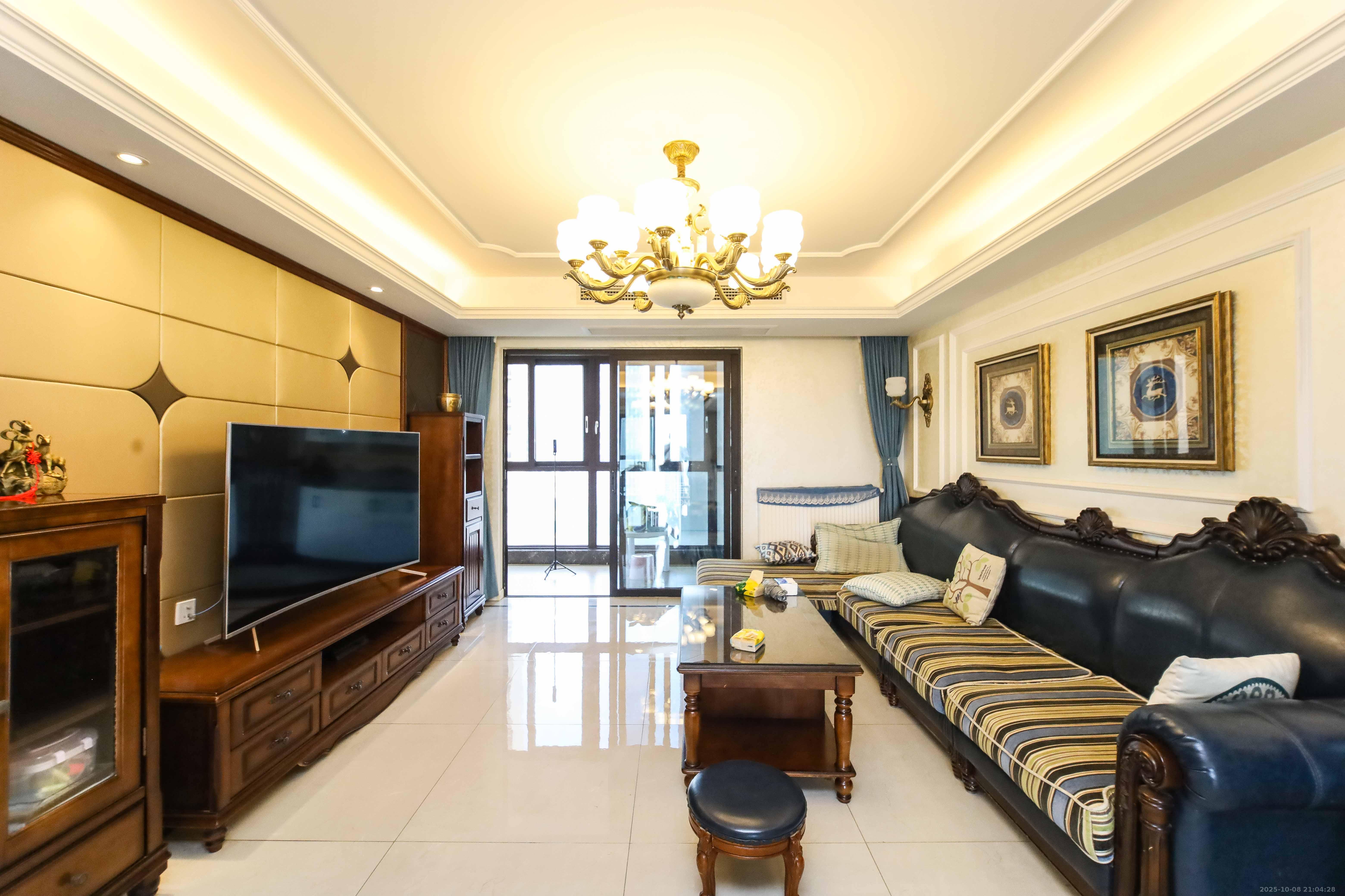 万科金域蓝湾  4室2厅2卫    298.0万 万科金域蓝湾  4室2厅2卫    298.0万