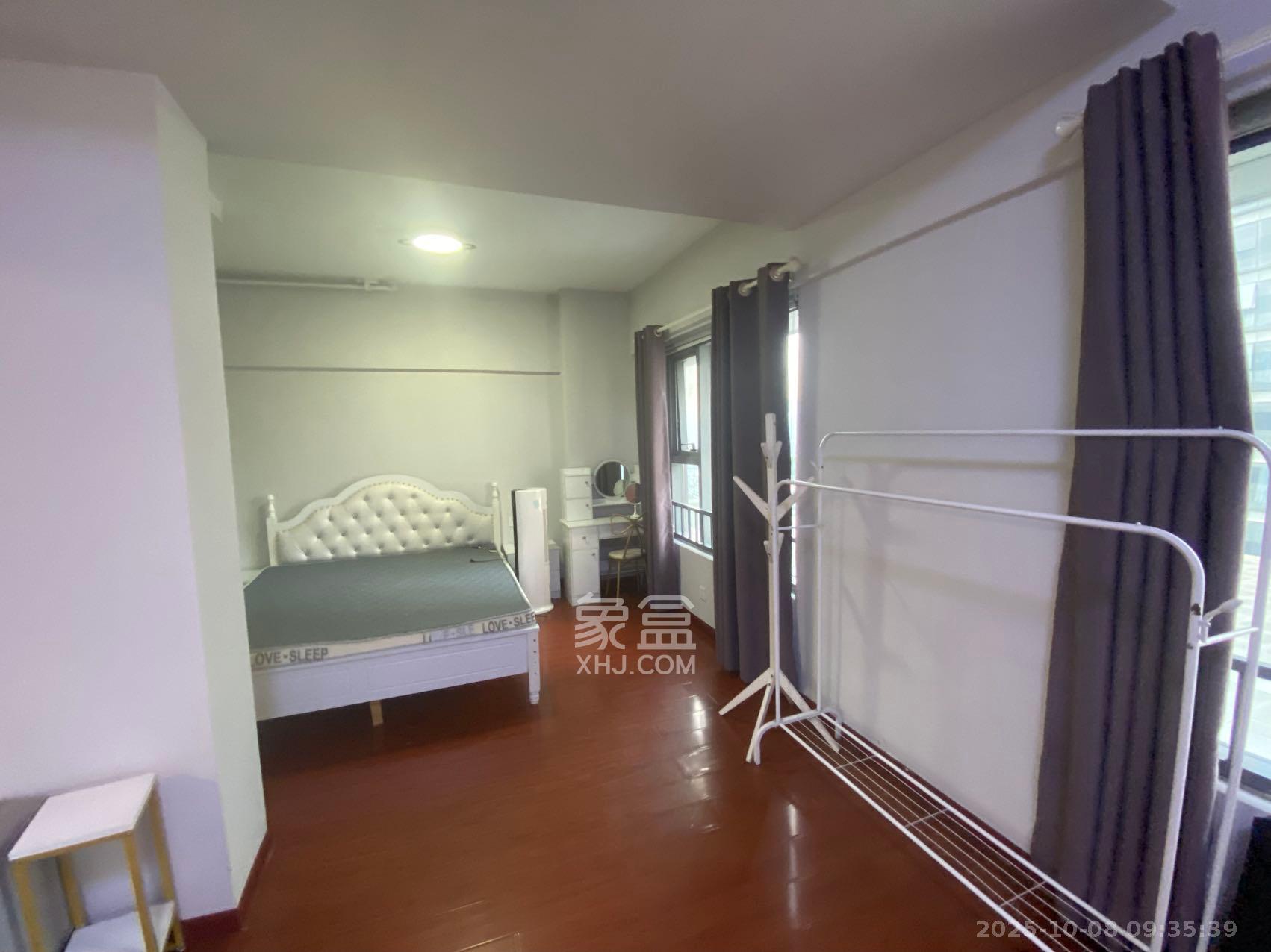 东怡外国(南湖一号)  1室1厅1卫    2000.0元/月 东怡外国(南湖一号)  1室1厅1卫    2000.0元/月室内图