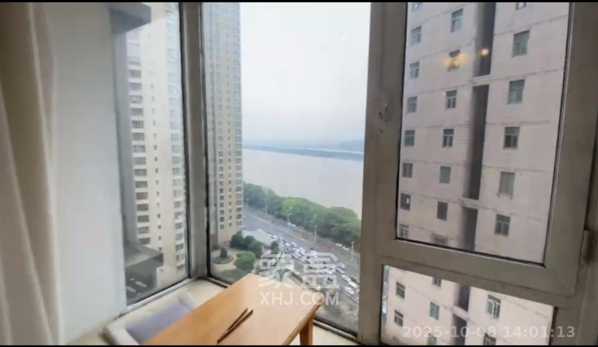 汀兰雅苑  1室1厅1卫    2500.0元/月室内图