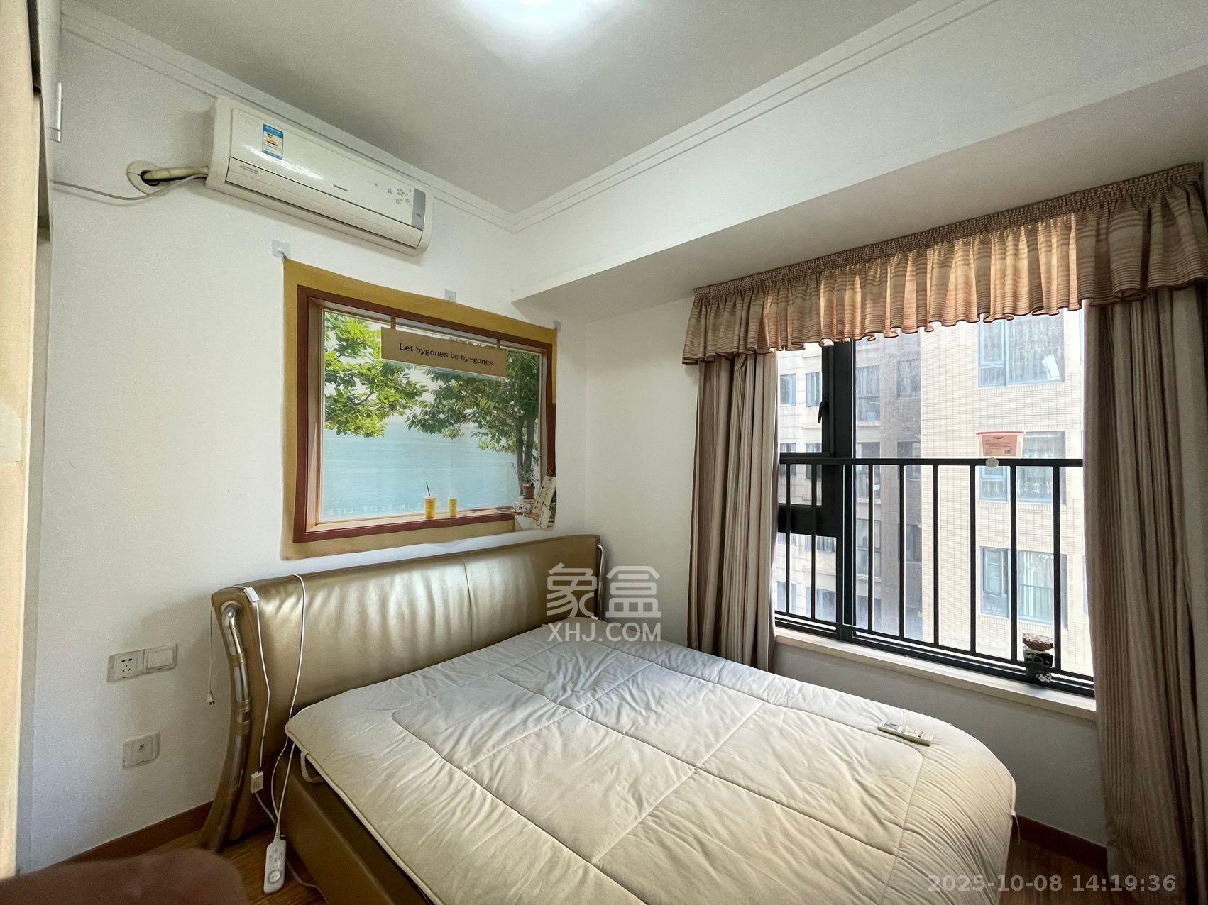 藏珑湖上国际花园 1室2厅2卫 3000.0元/月 藏珑湖上国际花园 1室2厅2卫 3000.0元/月室内图