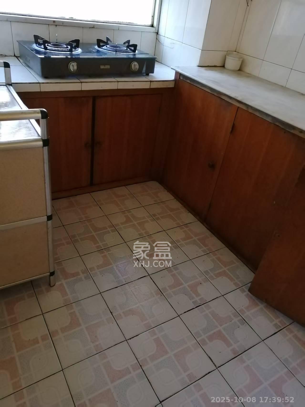 水泵厂宿舍  3室2厅1卫    1500.0元/月室内图