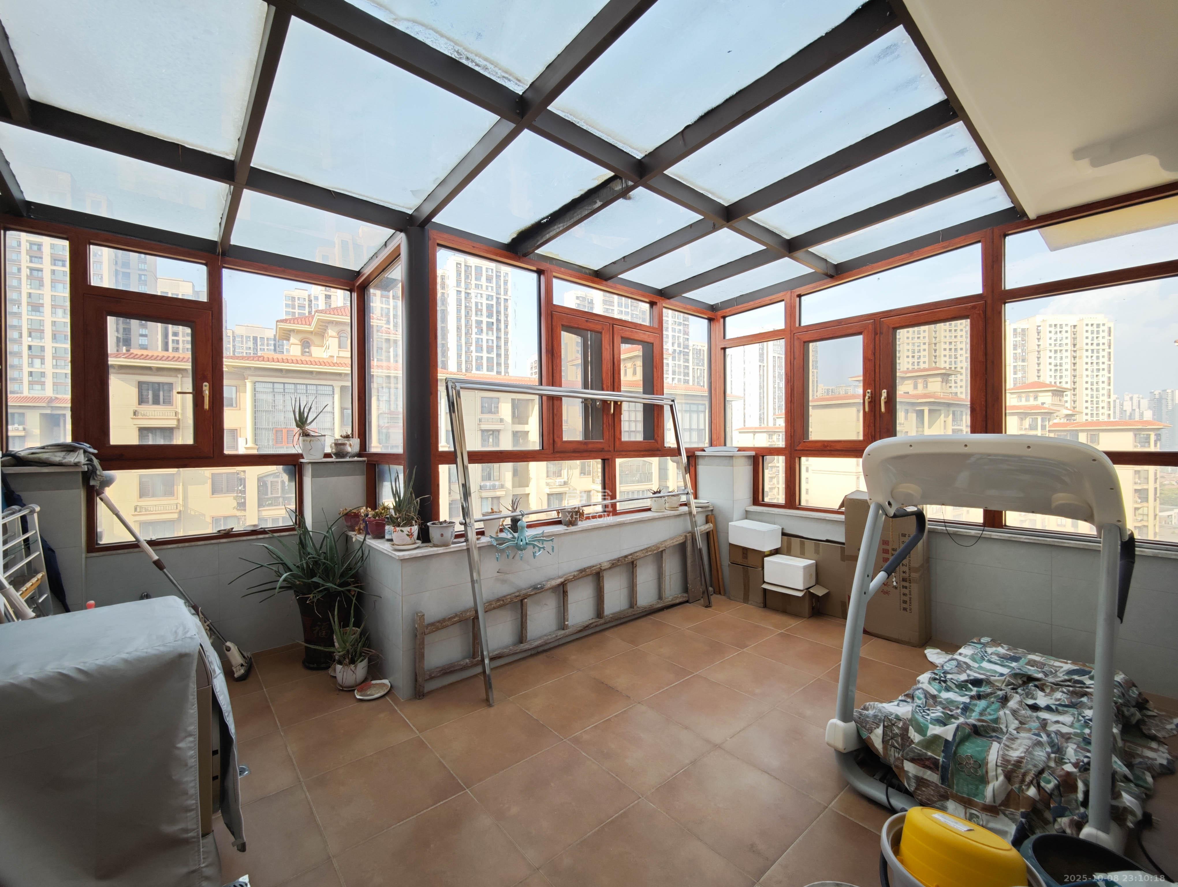 宏聚地中海  9室2厅5卫    310.0万 宏聚地中海  9室2厅5卫    310.0万其他