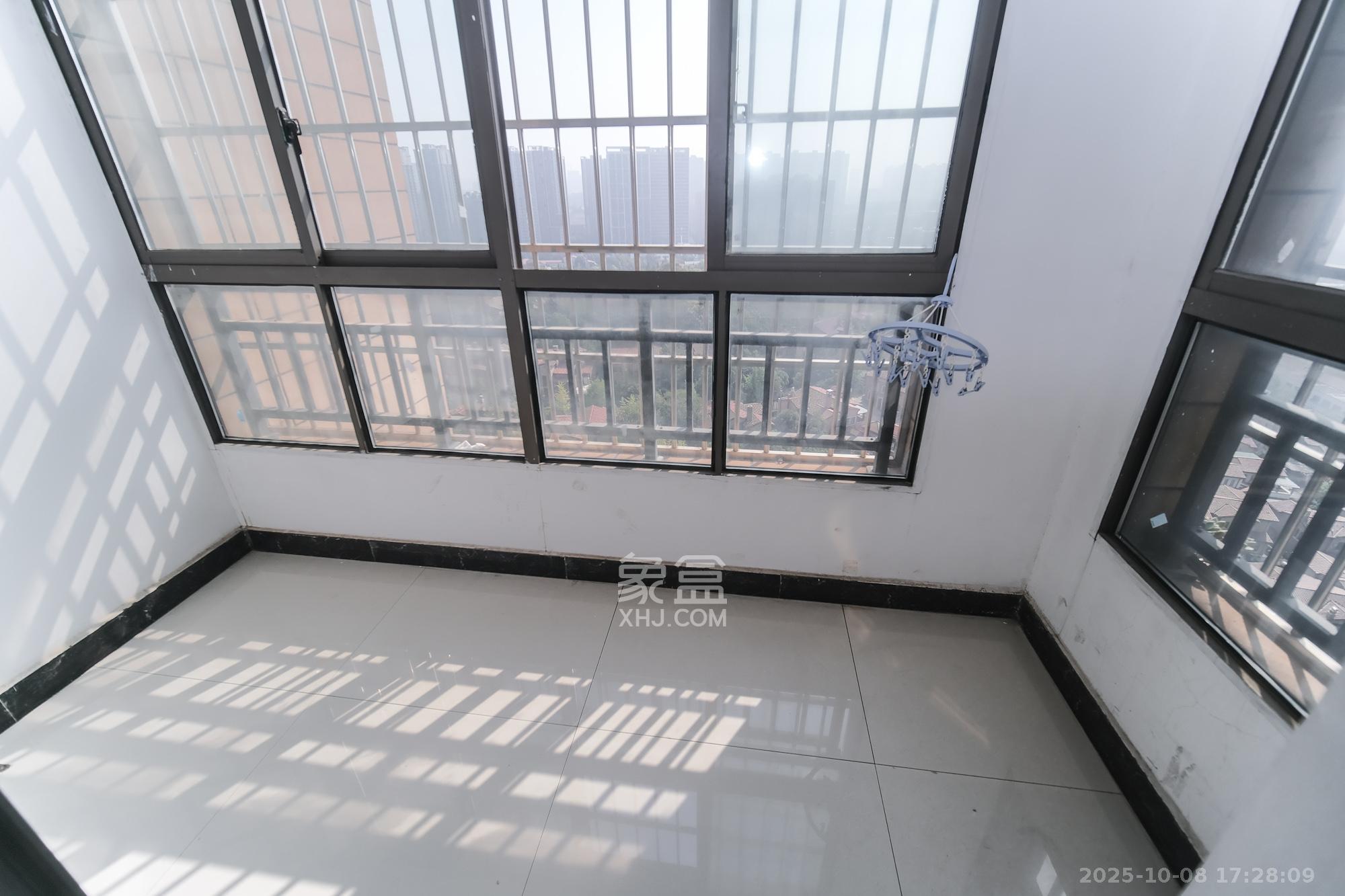 好望谷  2室2厅1卫    48.0万 好望谷  2室2厅1卫    48.0万阳台