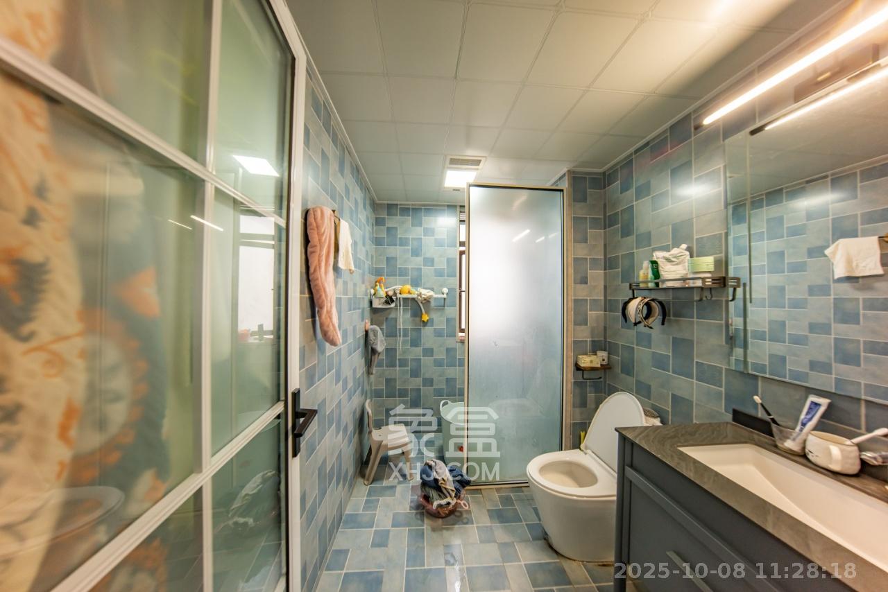 中海国际四期  4室2厅2卫    3000.0元/月室内图