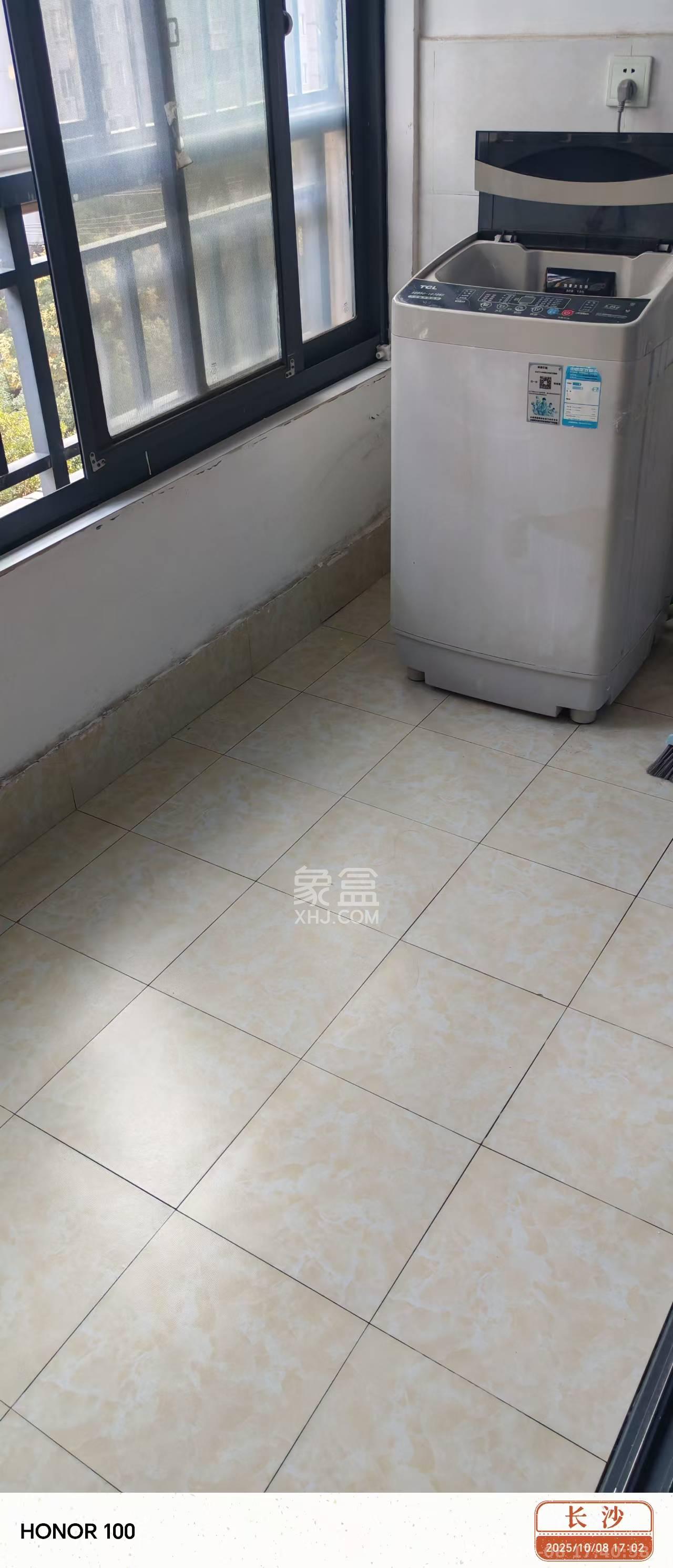 上峰苑（兰亭玥岛）  2室2厅1卫    2100.0元/月室内图