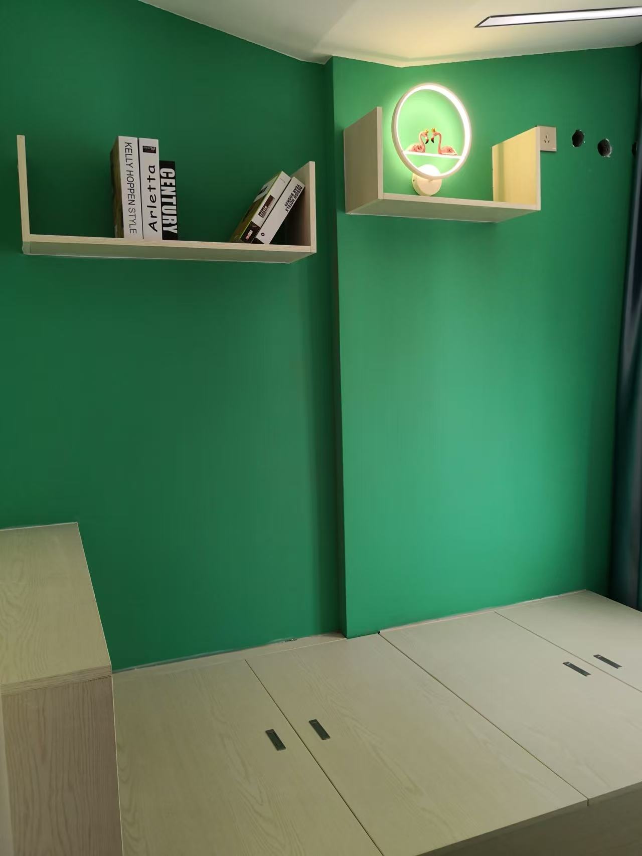 华昌大厦 2室1厅1卫 2500.0元/月 华昌大厦 2室1厅1卫 2500.0元/月室内图