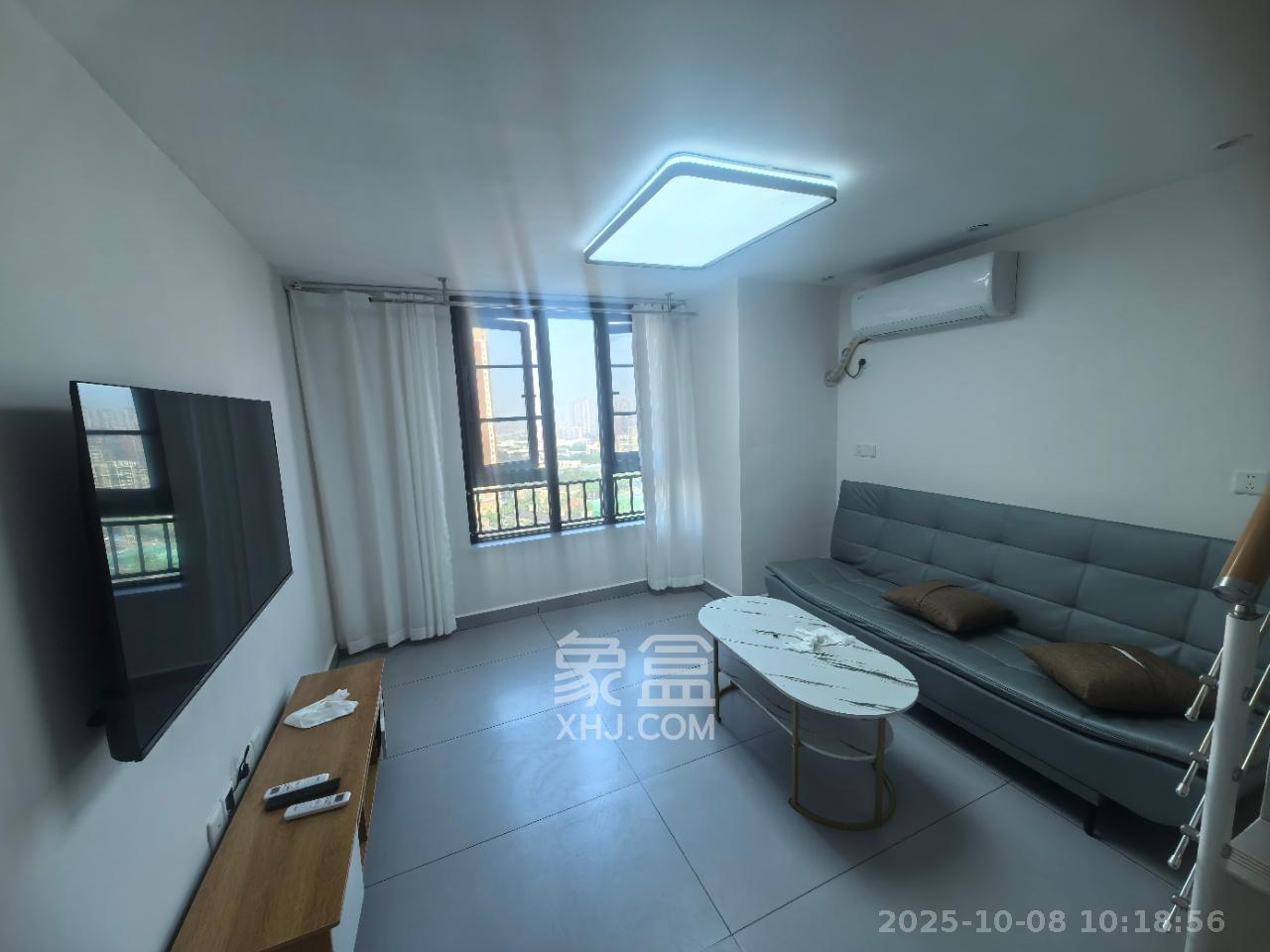 中天星耀荟  2室1厅1卫    1800.0元/月 中天星耀荟  2室1厅1卫    1800.0元/月室内图