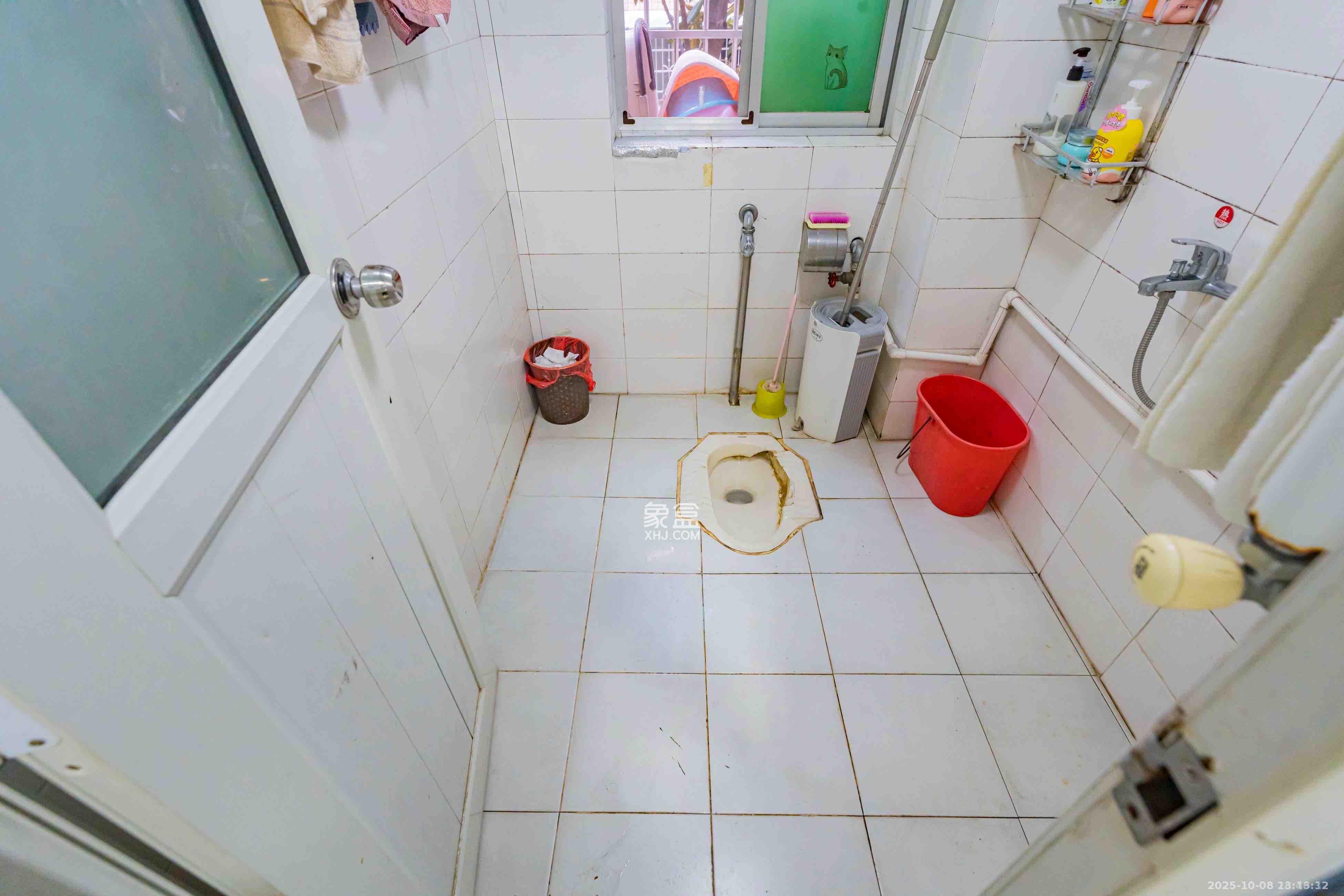 富湘园 3室2厅2卫 3000.0元/月 富湘园 3室2厅2卫 3000.0元/月室内图