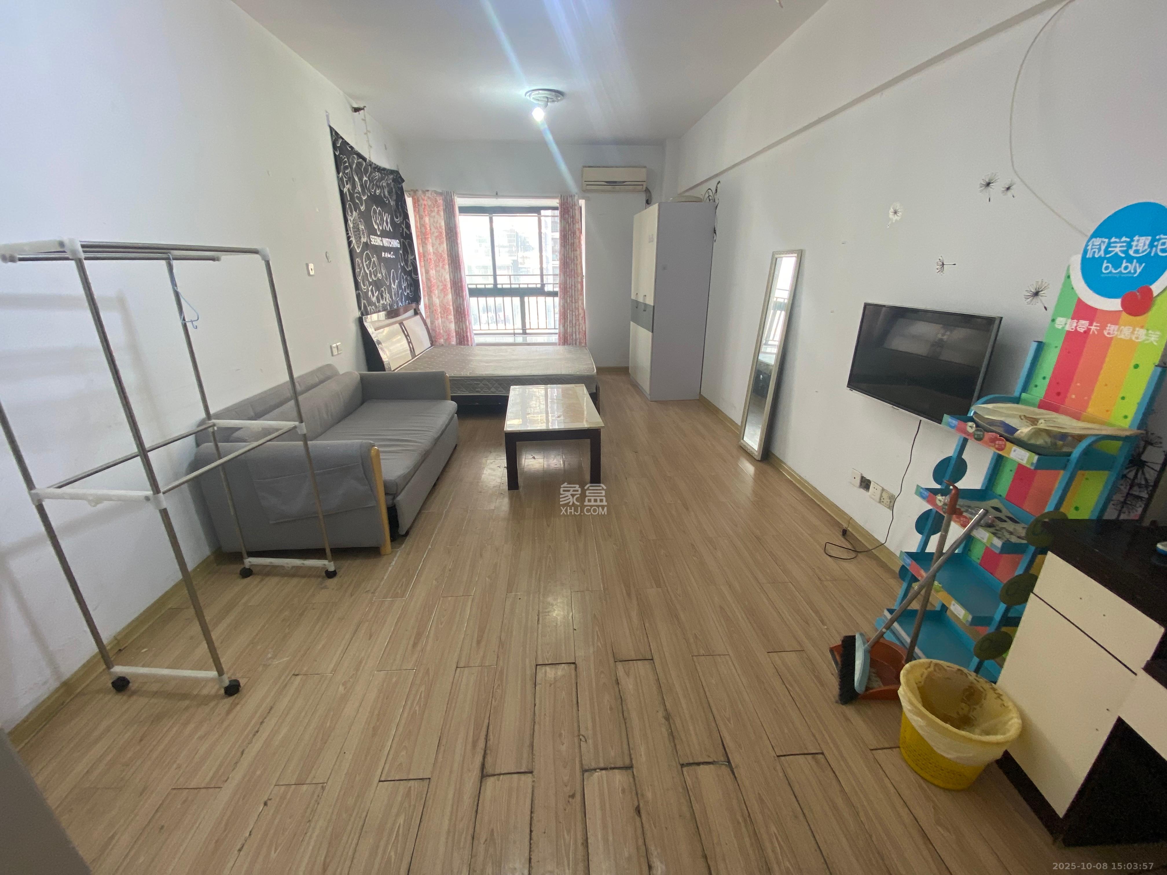 尚都花园城  1室1厅1卫    800.0元/月室内图