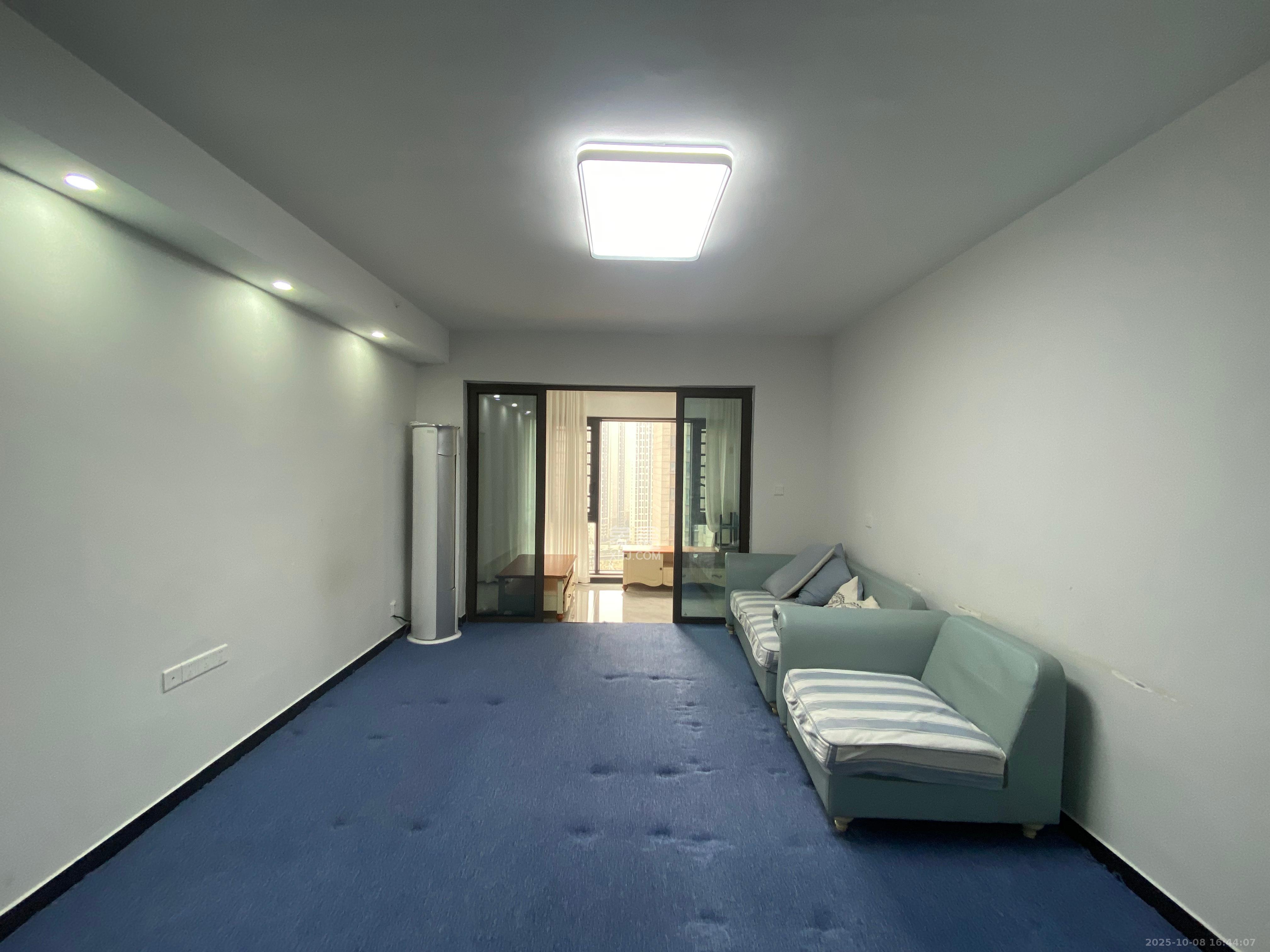 阳光城尚东湾愉景苑 4室2厅2卫 2800.0元/月 阳光城尚东湾愉景苑 4室2厅2卫 2800.0元/月户型图