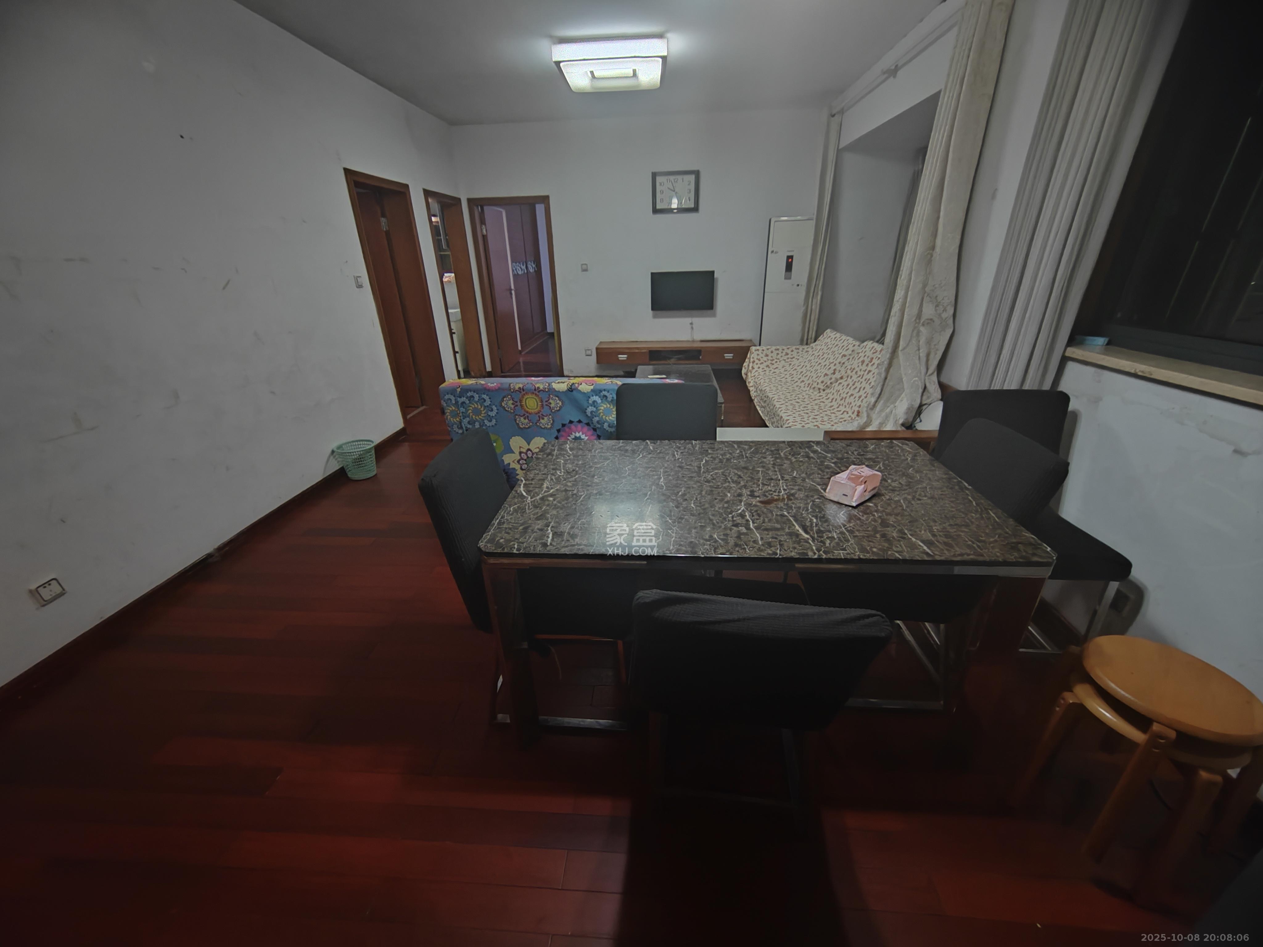 兰亭优壳(隽峰苑) 3室2厅1卫 2300.0元/月 兰亭优壳(隽峰苑) 3室2厅1卫 2300.0元/月室内图