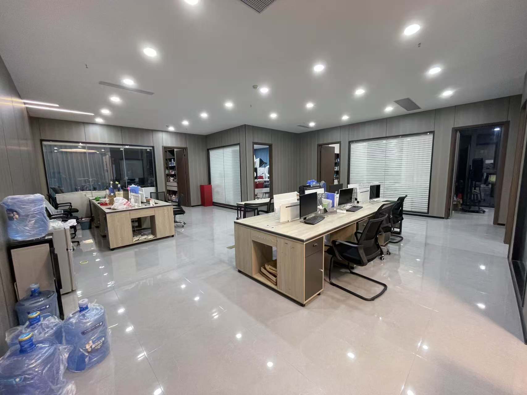 绿地领海广场   220.0㎡      18000.0元/月室内图