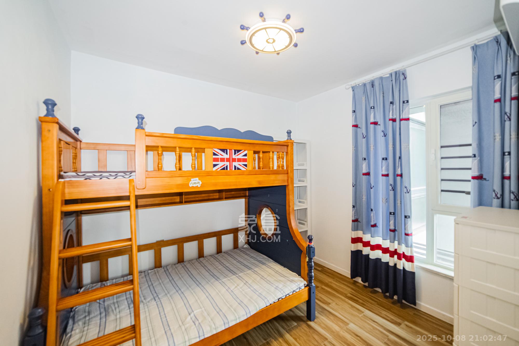 北辰三角洲B2E2区  3室2厅1卫    135.0万 北辰三角洲B2E2区  3室2厅1卫    135.0万卧室