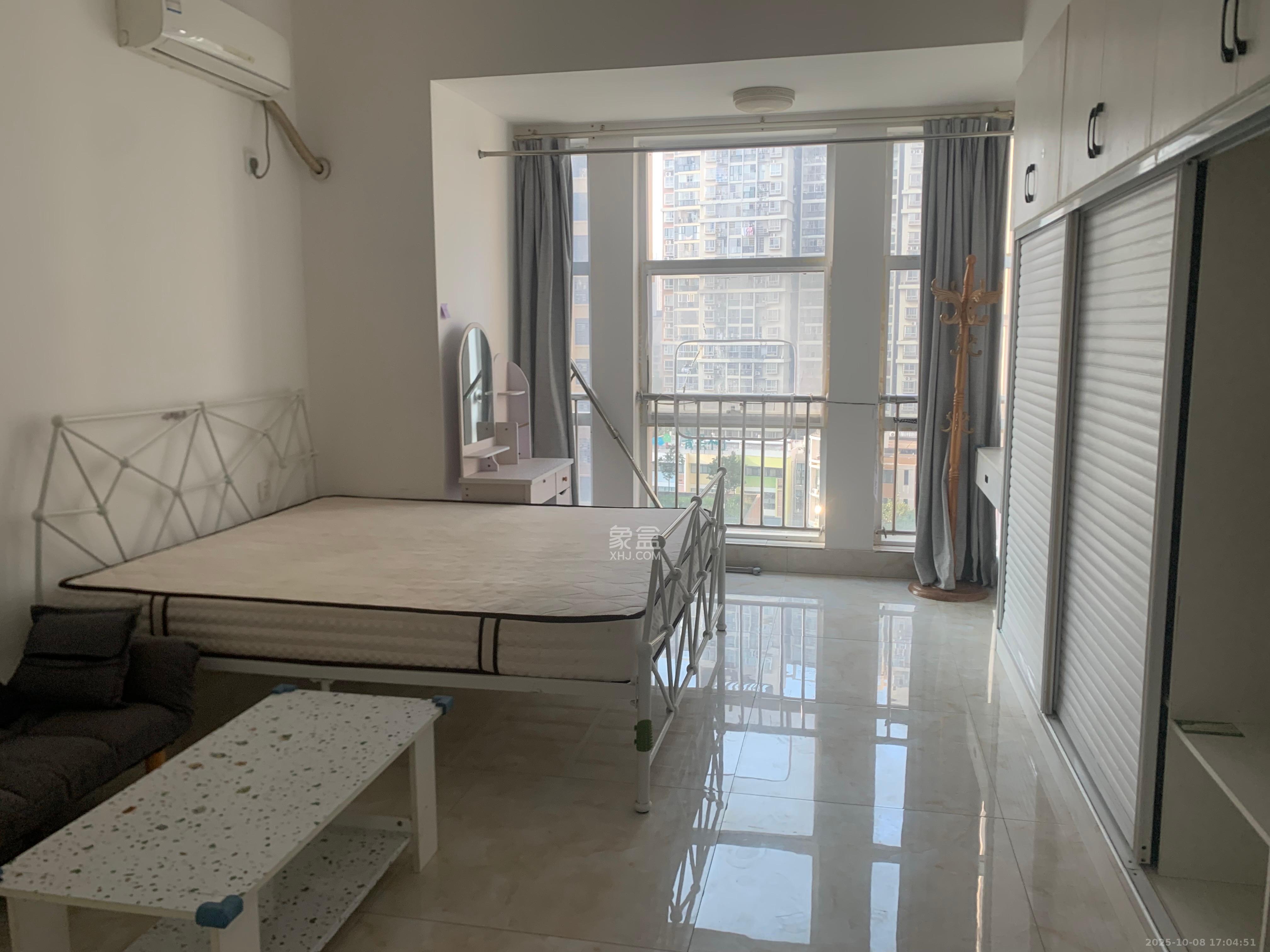 恒泰广场  1室1厅1卫    1600.0元/月