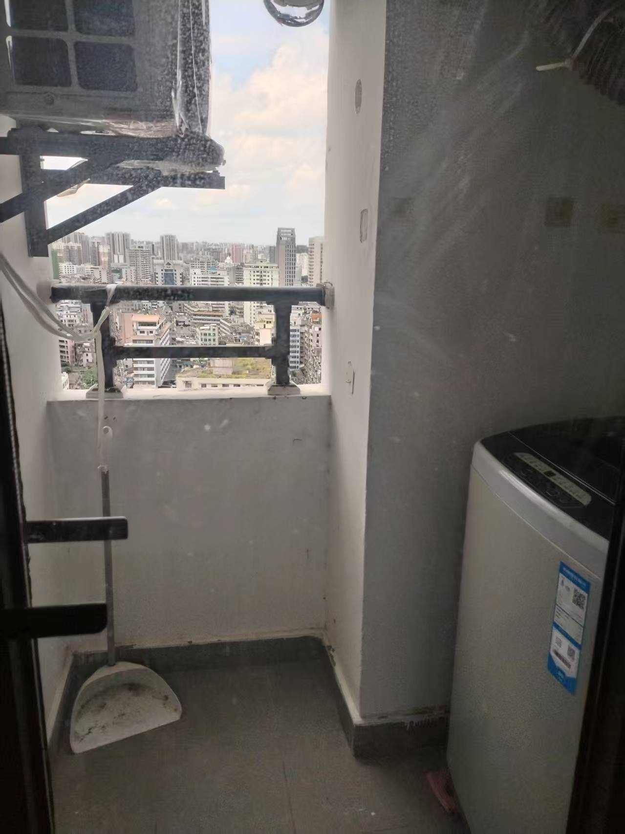 望海国际广场 1室1厅1卫 1800.0元/月 望海国际广场 1室1厅1卫 1800.0元/月室内图