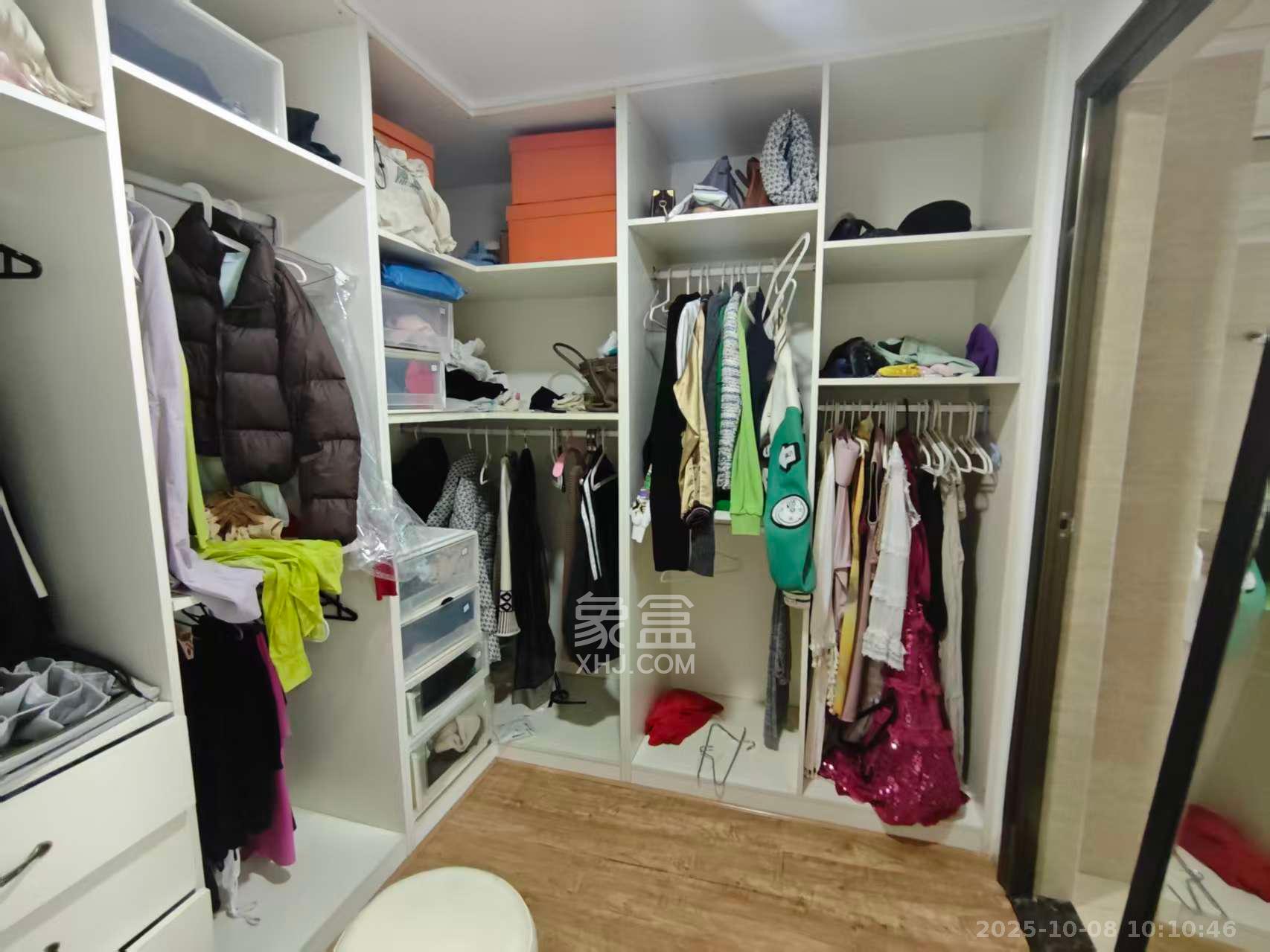 北辰三角洲E3区  4室1厅2卫    6000.0元/月室内图