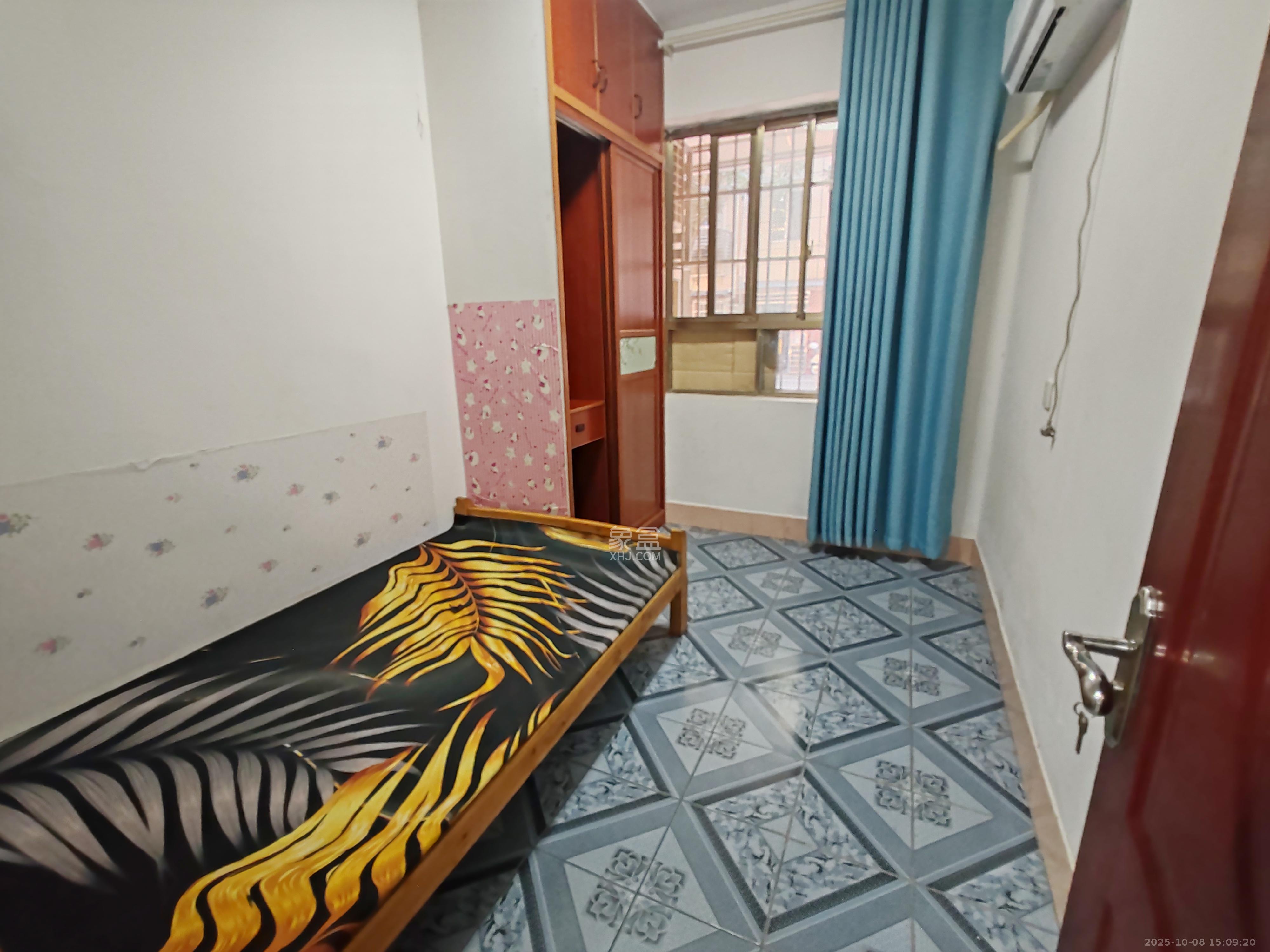 公交金盆小区 2室1厅1卫 1300.0元/月 公交金盆小区 2室1厅1卫 1300.0元/月室内图