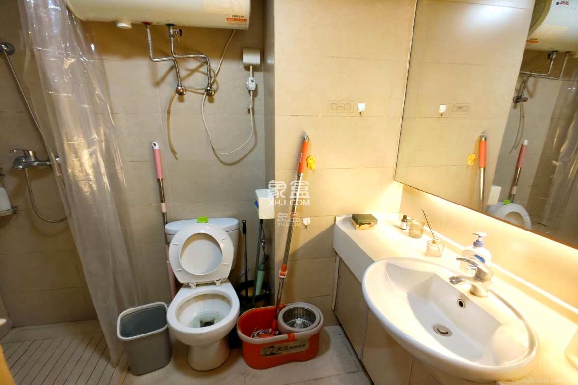 万科金色家园 1室1厅1卫 1300.0元/月 万科金色家园 1室1厅1卫 1300.0元/月室内图