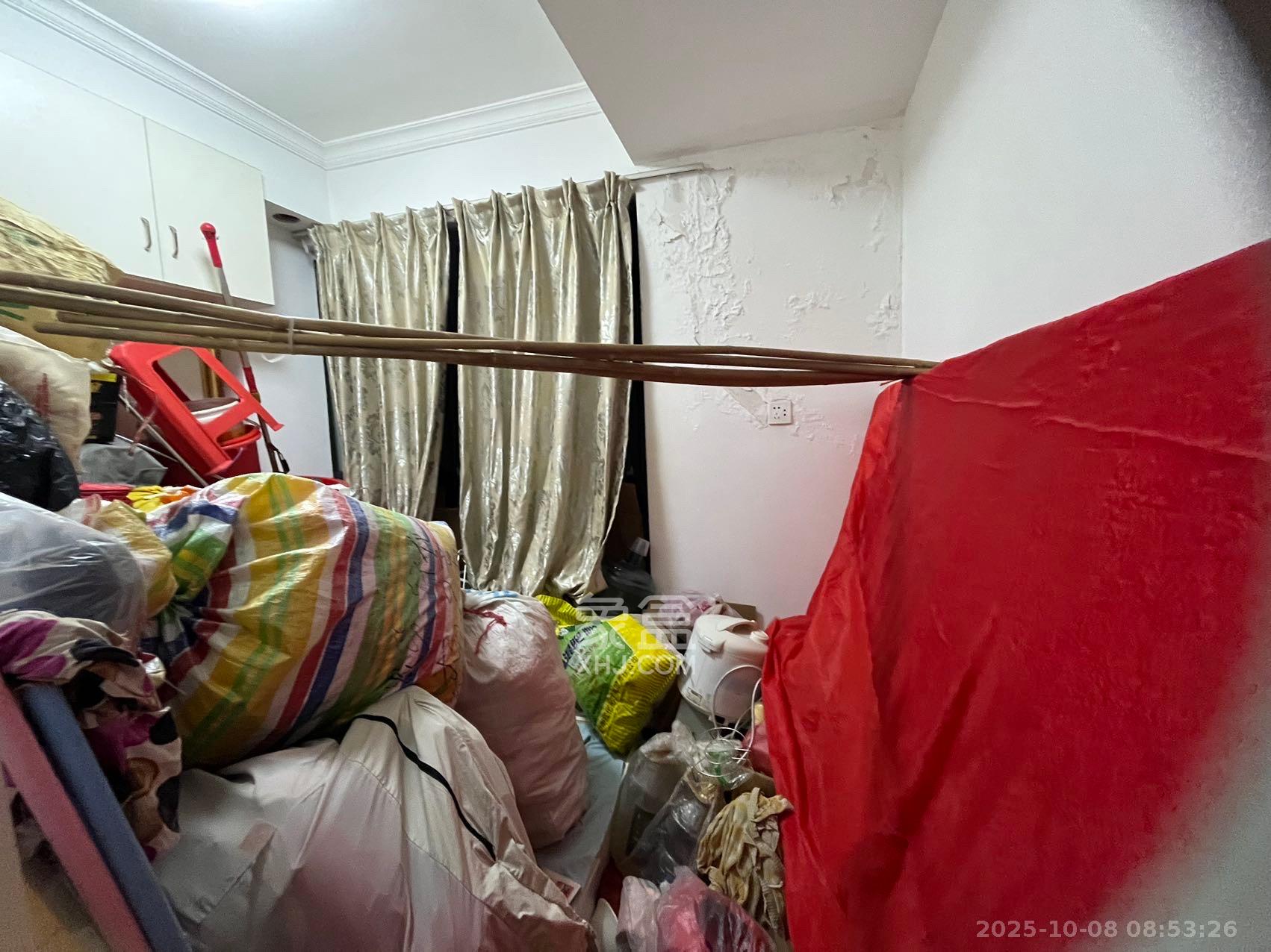 中南红领邦(红星嘉和苑)  3室2厅1卫    2000.0元/月 中南红领邦(红星嘉和苑)  3室2厅1卫    2000.0元/月室内图