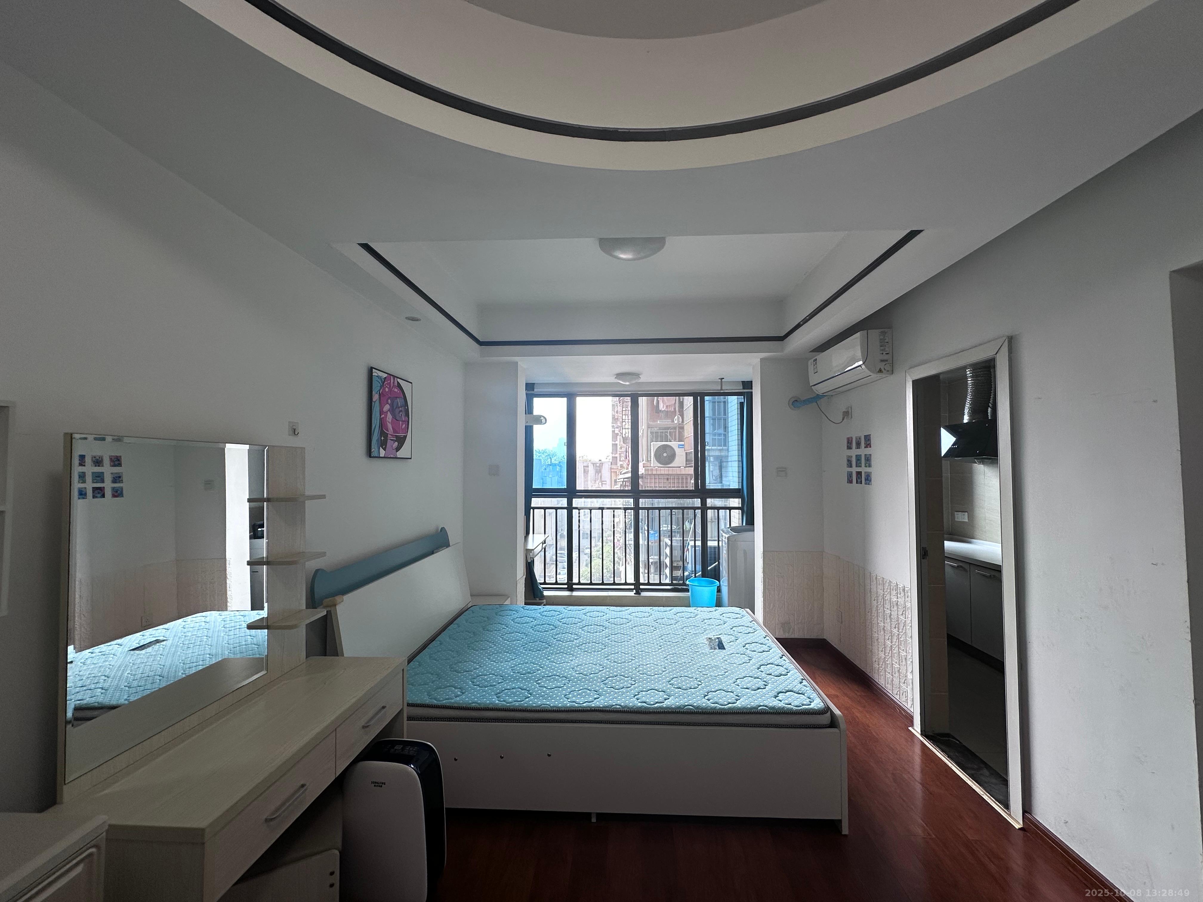 长盛上东区  1室0厅1卫    1500.0元/月