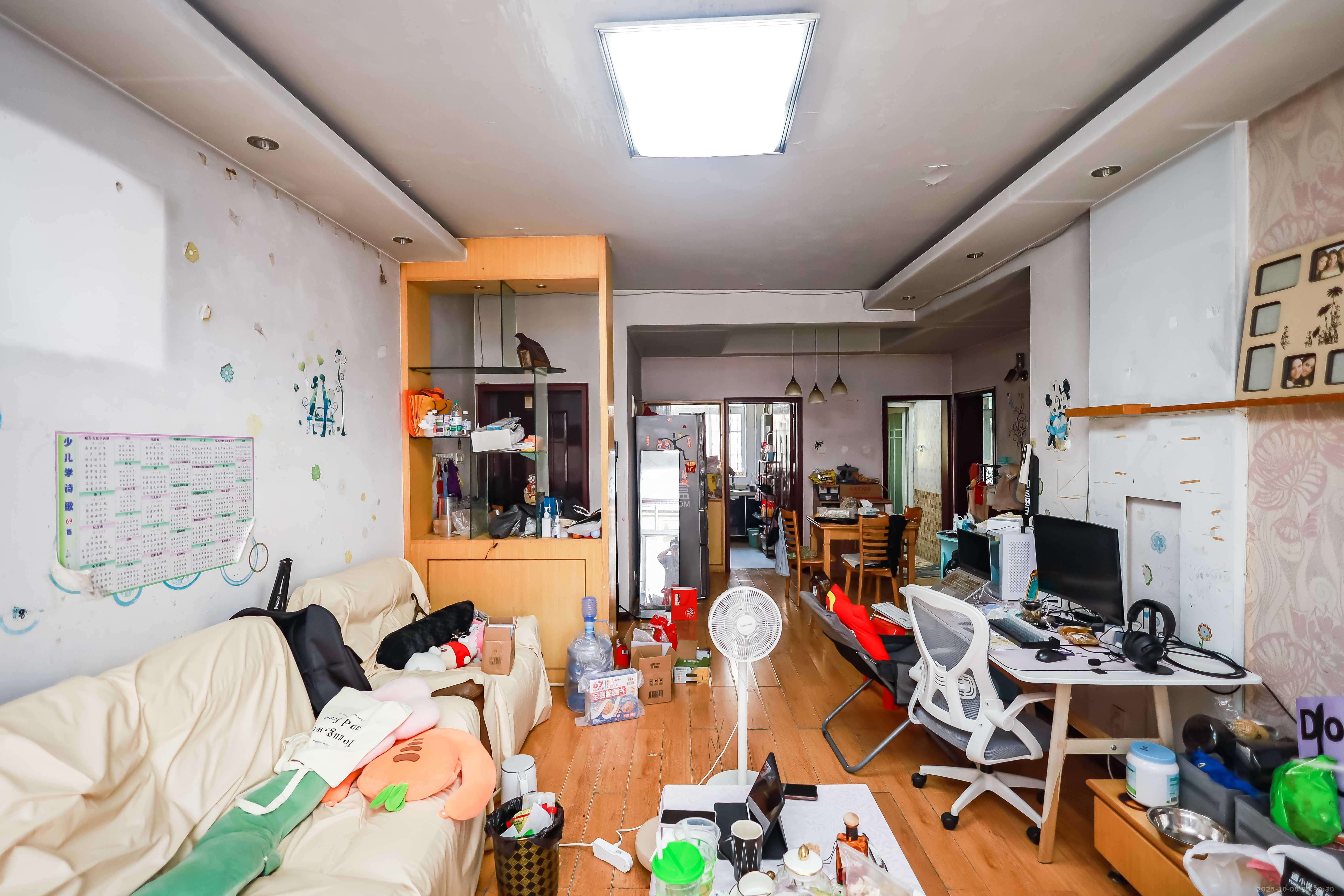 水木兰庭  3室2厅1卫    60.0万客厅