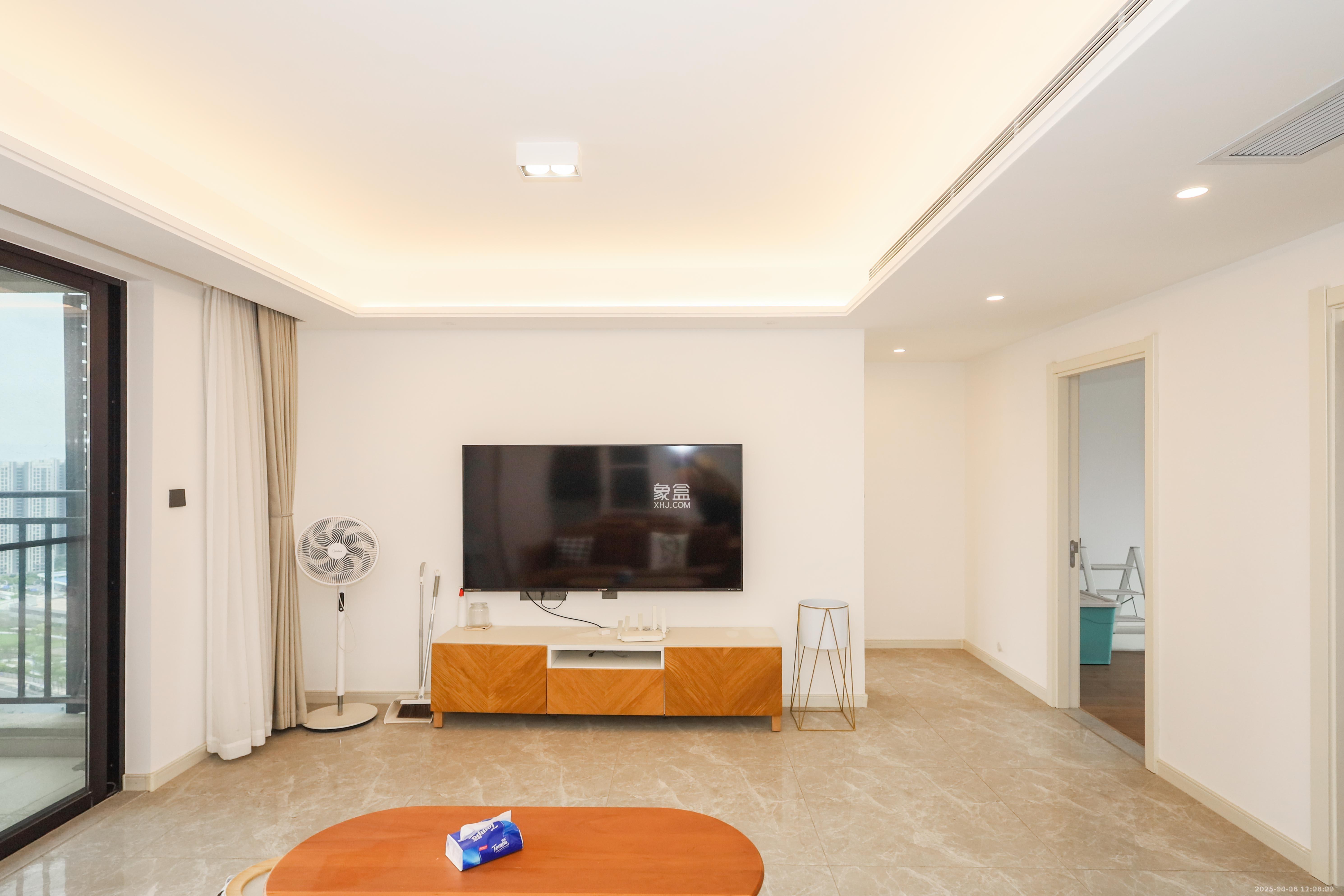 万科金色梦想A区  4室2厅2卫    3500.0元/月室内图