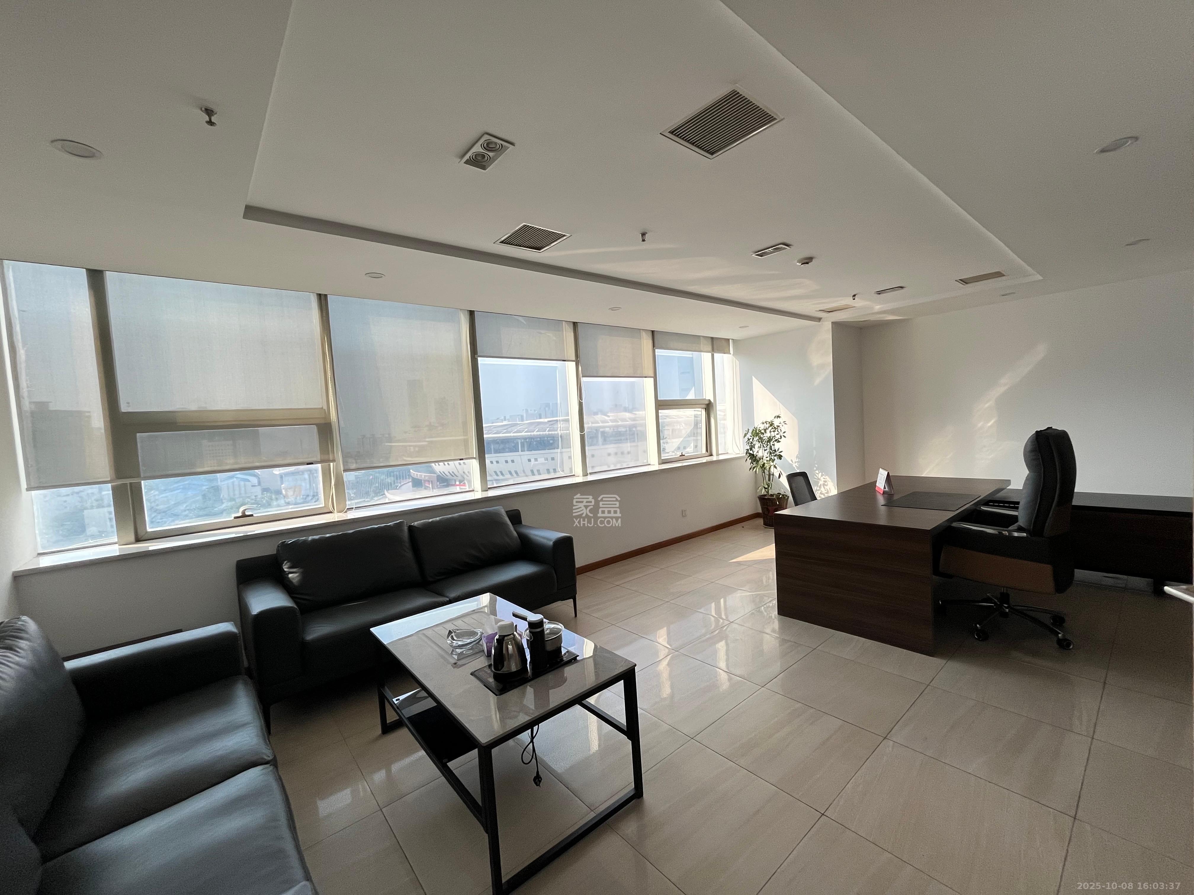 新世纪大厦 8室1厅0卫 13800.0元/月 新世纪大厦 8室1厅0卫 13800.0元/月室内图