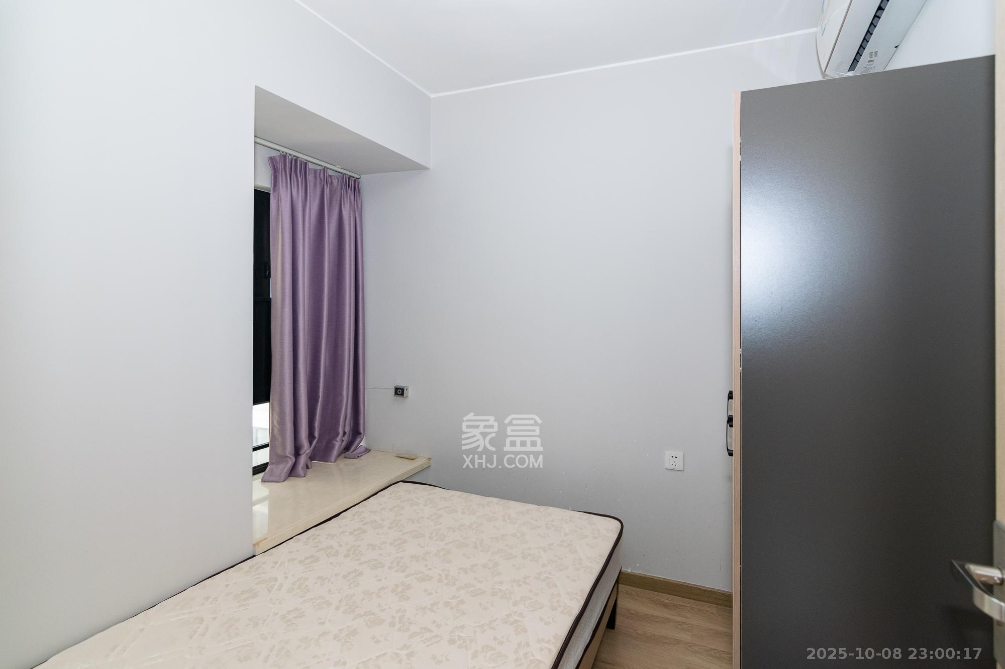 时代年华 3室2厅2卫 85.0万 时代年华 3室2厅2卫 85.0万卧室