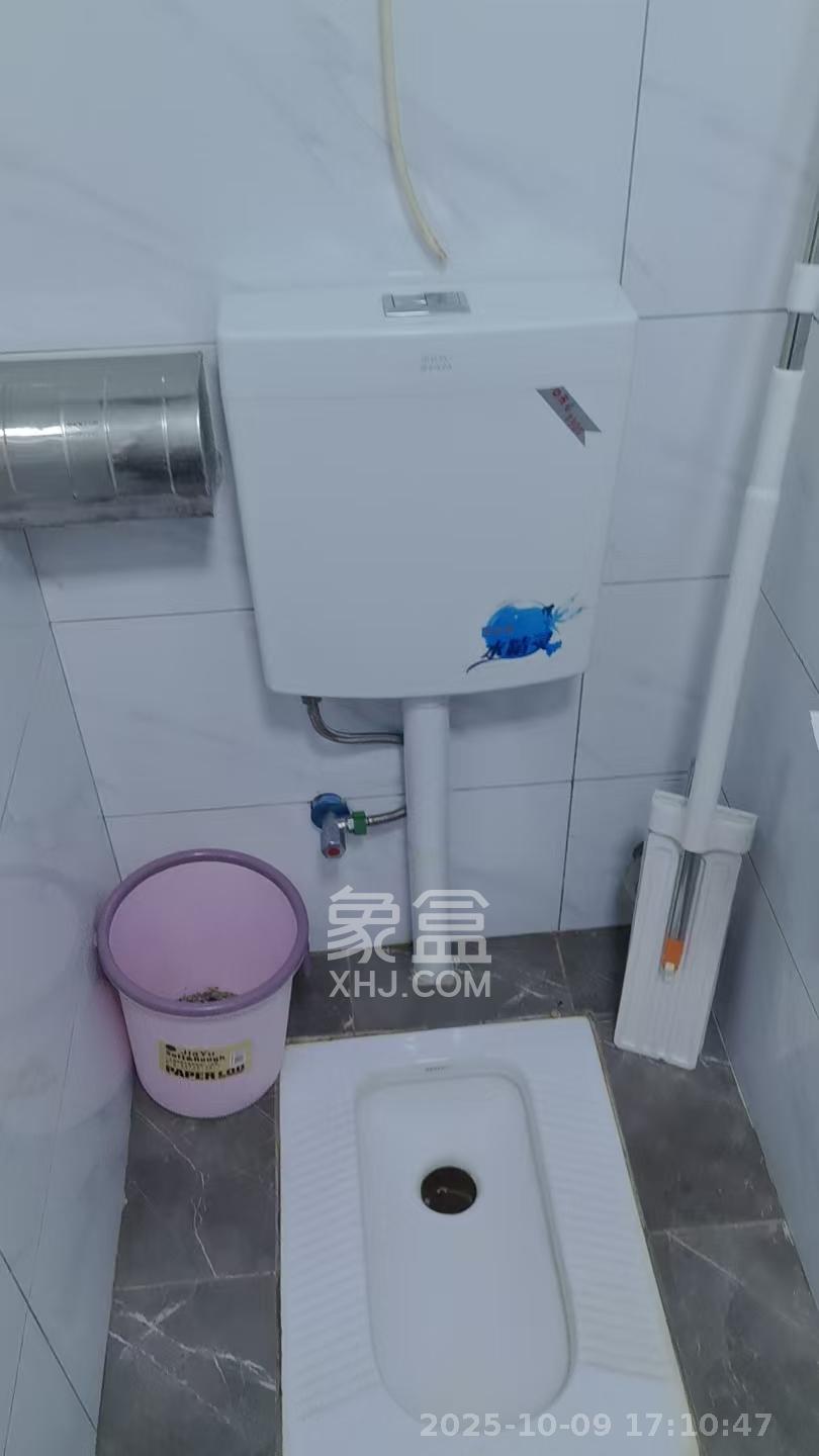 龙湖湘江星座（祺鑫星座公寓）  1室1厅1卫    1200.0元/月室内图