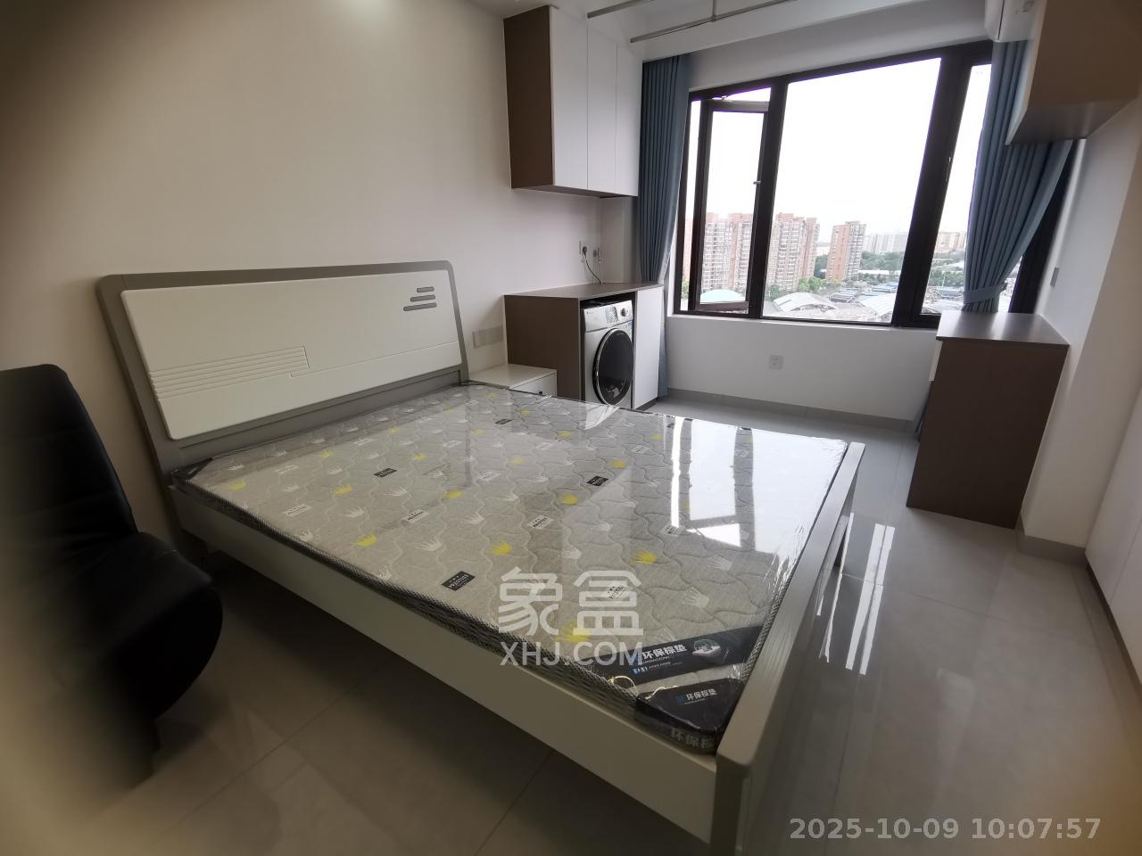 中海珑悦府  1室0厅0卫    1200.0元/月 中海珑悦府  1室0厅0卫    1200.0元/月室内图