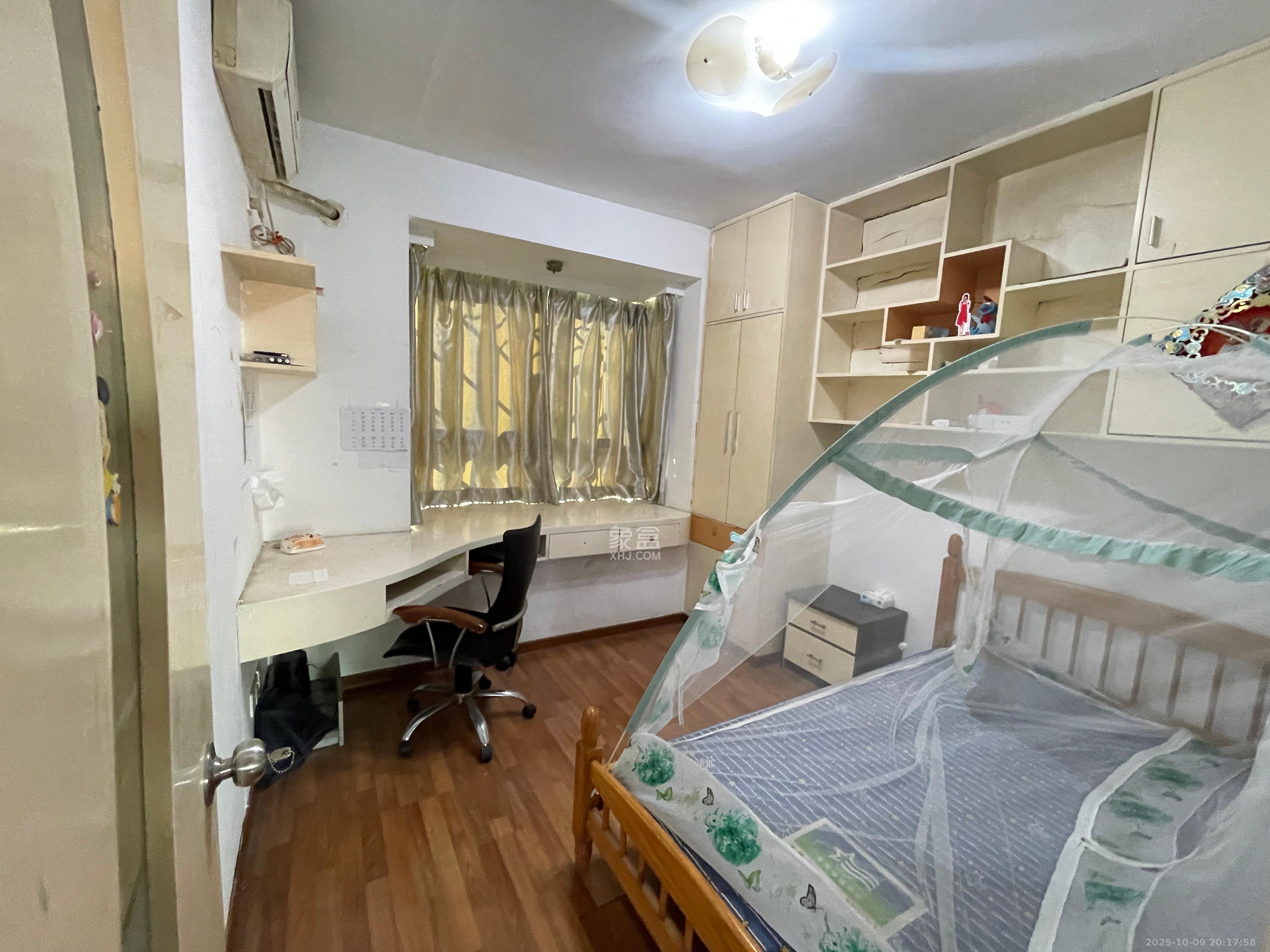 鸿景苑 2室2厅1卫 2180.0元/月 鸿景苑 2室2厅1卫 2180.0元/月室内图