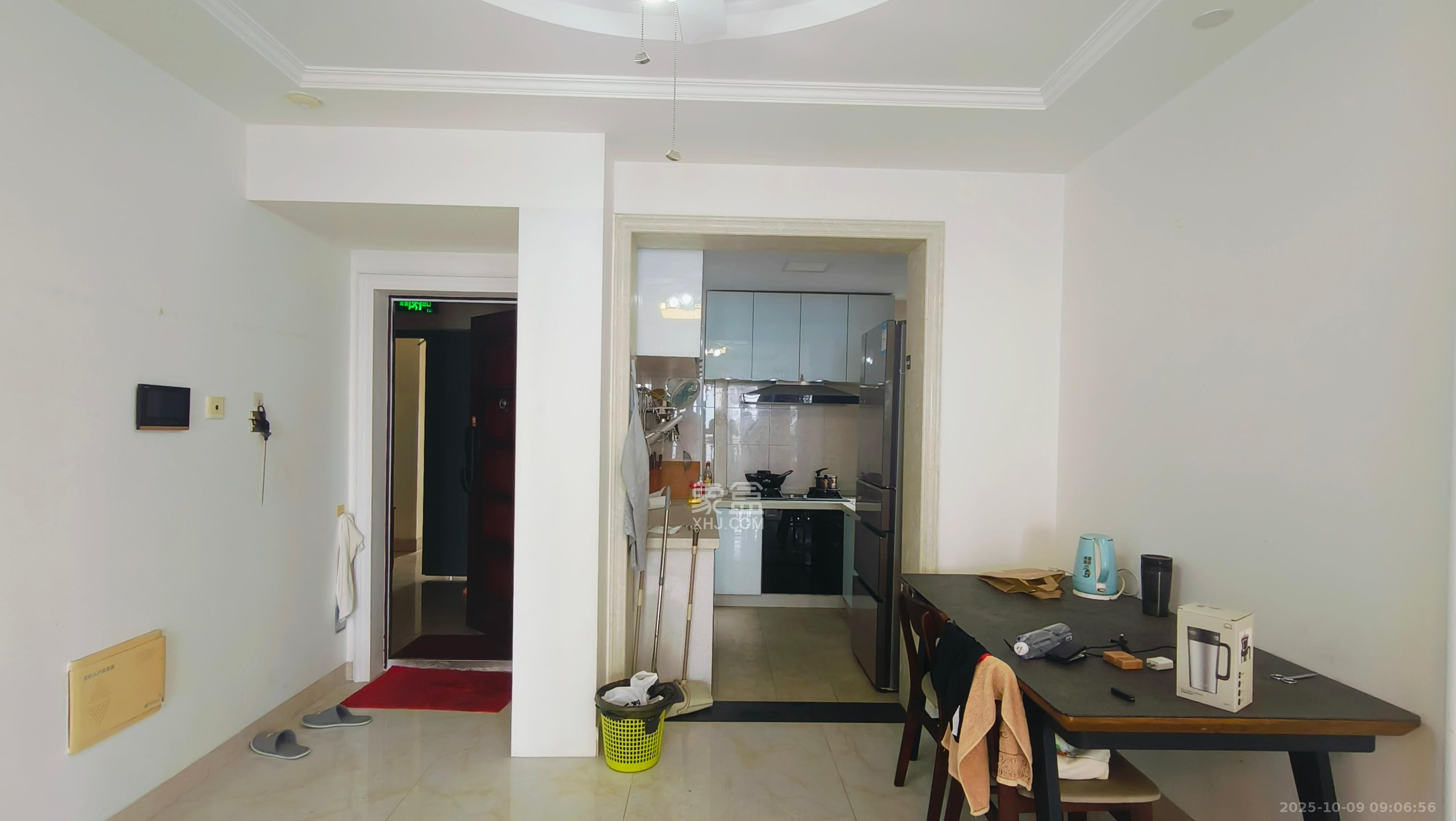 胜家雅苑  3室2厅1卫    3300.0元/月室内图