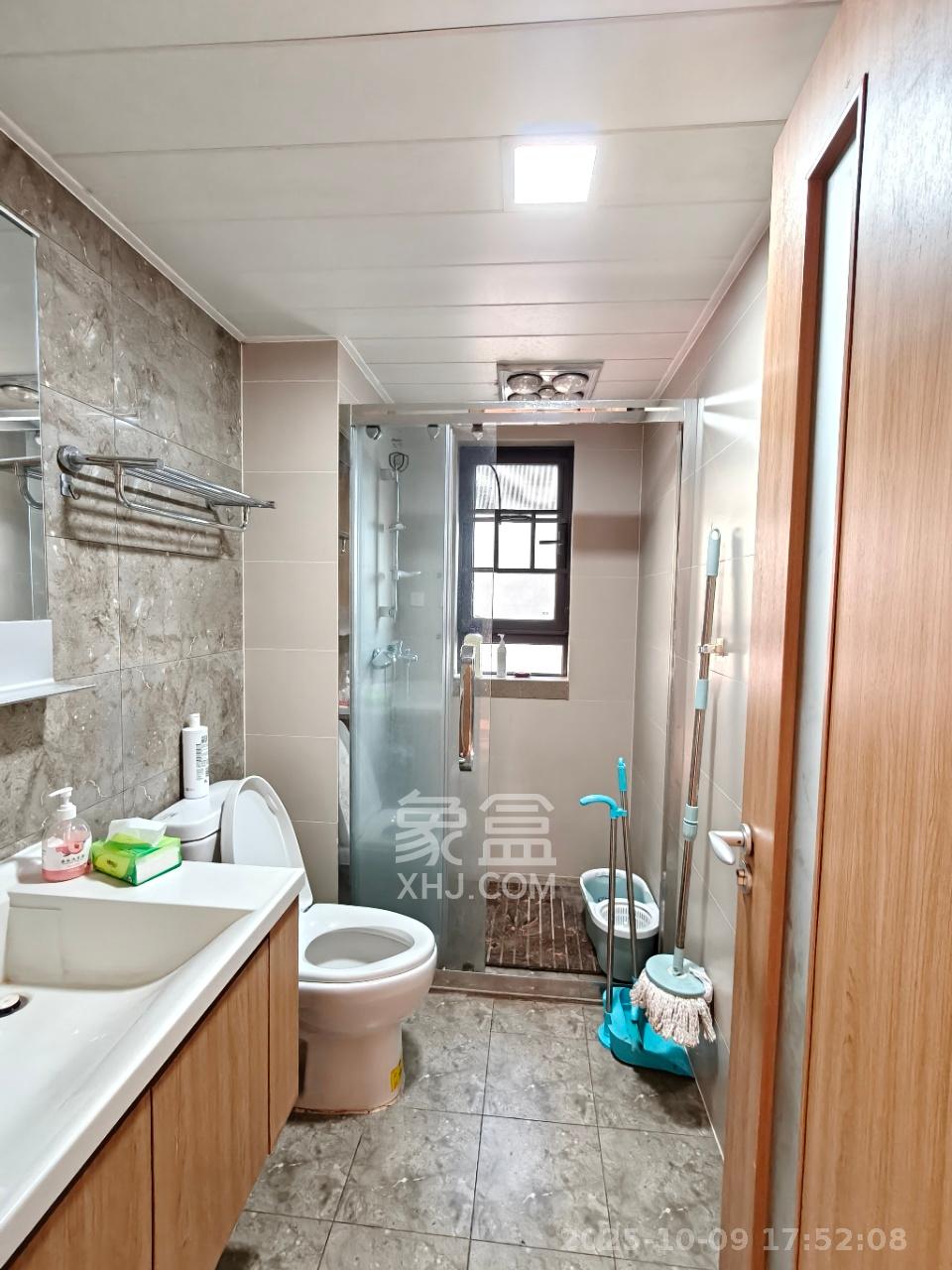 万科金域蓝湾 3室2厅2卫 2900.0元/月 万科金域蓝湾 3室2厅2卫 2900.0元/月室内图