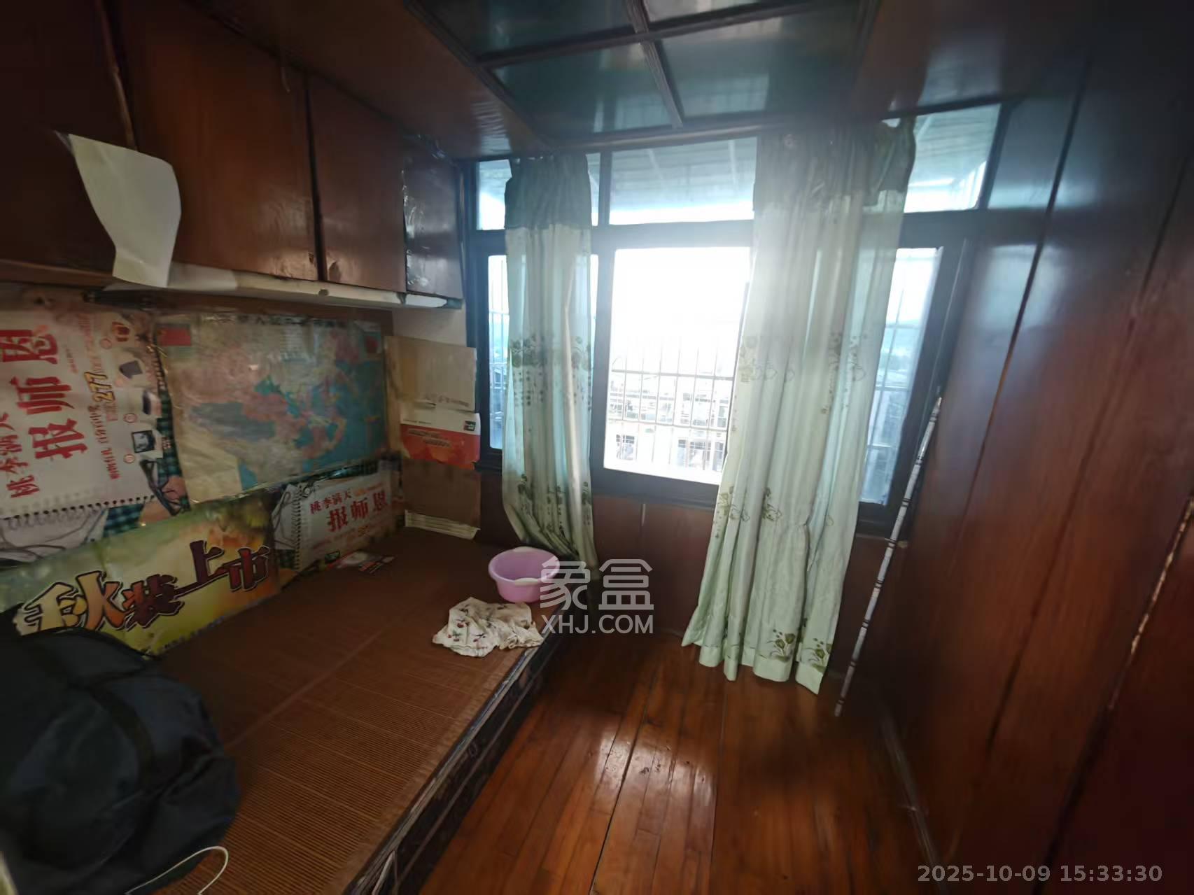 裕农街散盘 1室1厅1卫 800.0元/月 裕农街散盘 1室1厅1卫 800.0元/月室内图