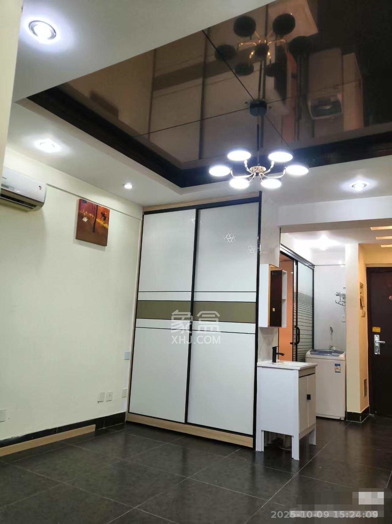 天健芙蓉盛世一期  1室1厅1卫    1800.0元/月 天健芙蓉盛世一期  1室1厅1卫    1800.0元/月室内图