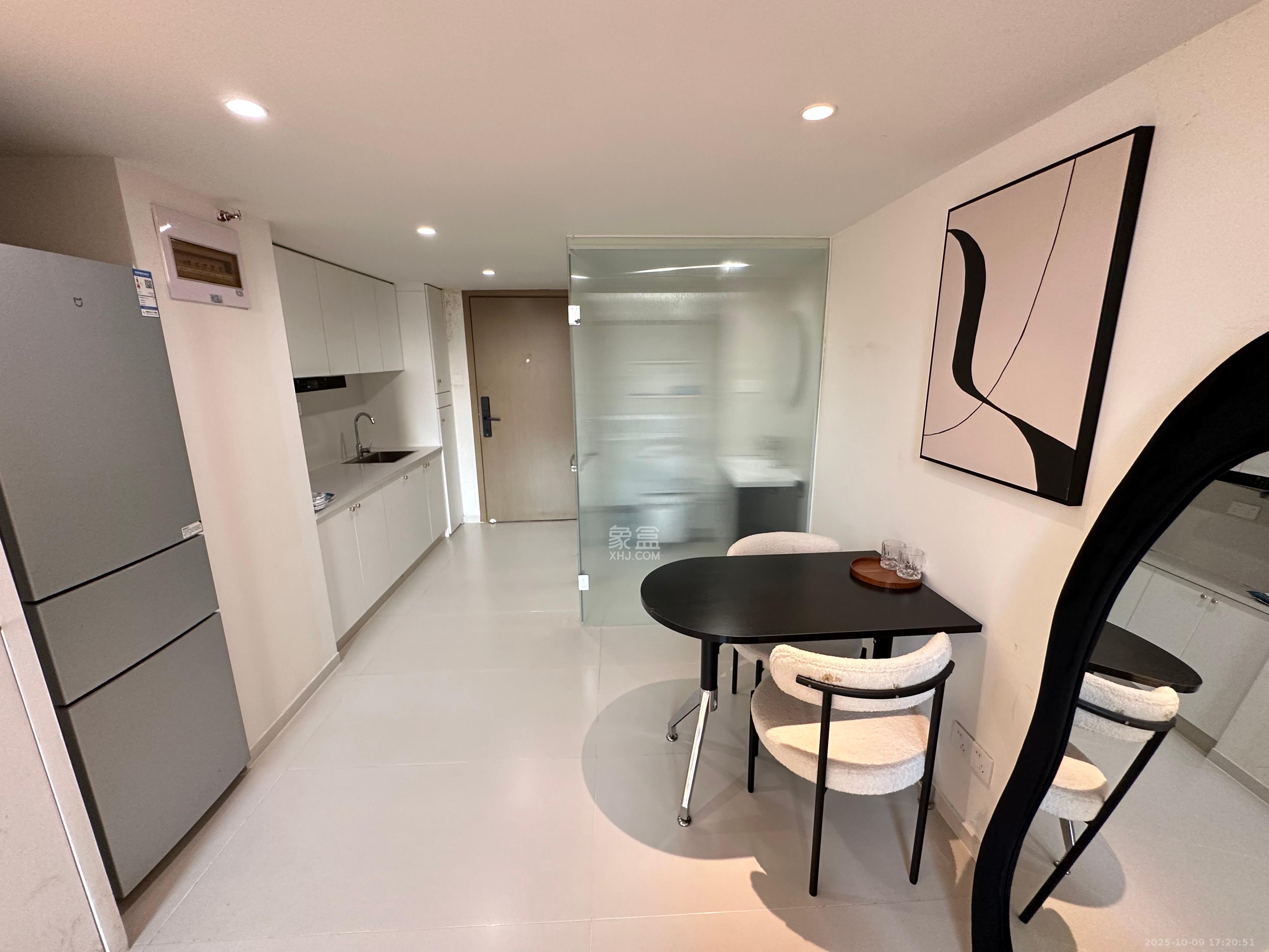 时代MOMA云PARK  1室1厅1卫    2300.0元/月 时代MOMA云PARK  1室1厅1卫    2300.0元/月室内图