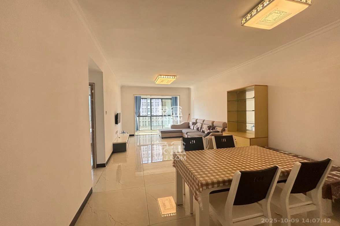 中南红领邦(红星嘉和苑) 2室1厅1卫 2000.0元/月 中南红领邦(红星嘉和苑) 2室1厅1卫 2000.0元/月室内图