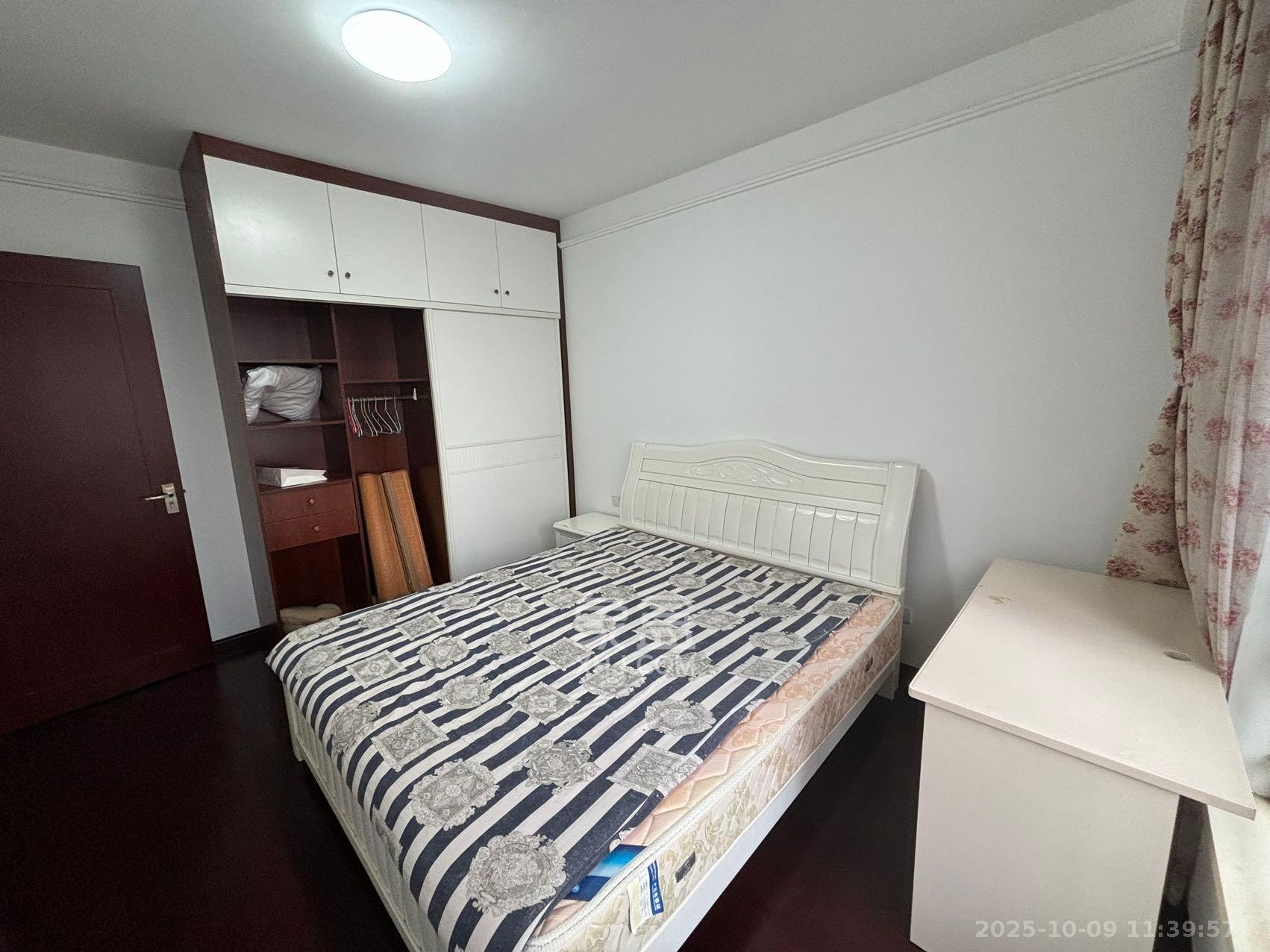 中海国际二期 3室2厅1卫 2000.0元/月 中海国际二期 3室2厅1卫 2000.0元/月室内图