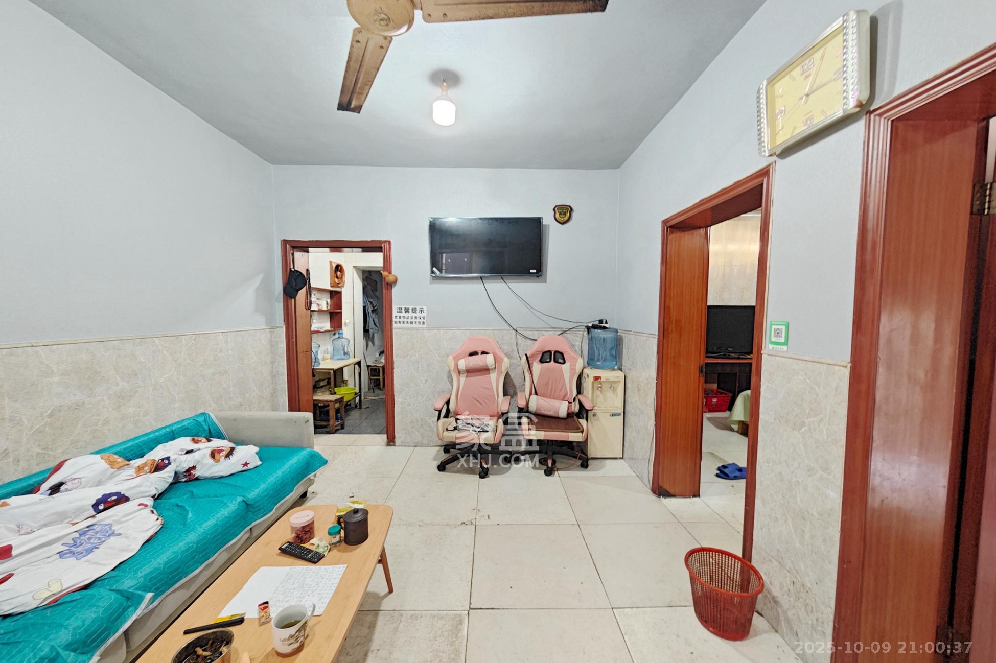 狮子山二片 2室1厅1卫 42.0万 狮子山二片 2室1厅1卫 42.0万客厅