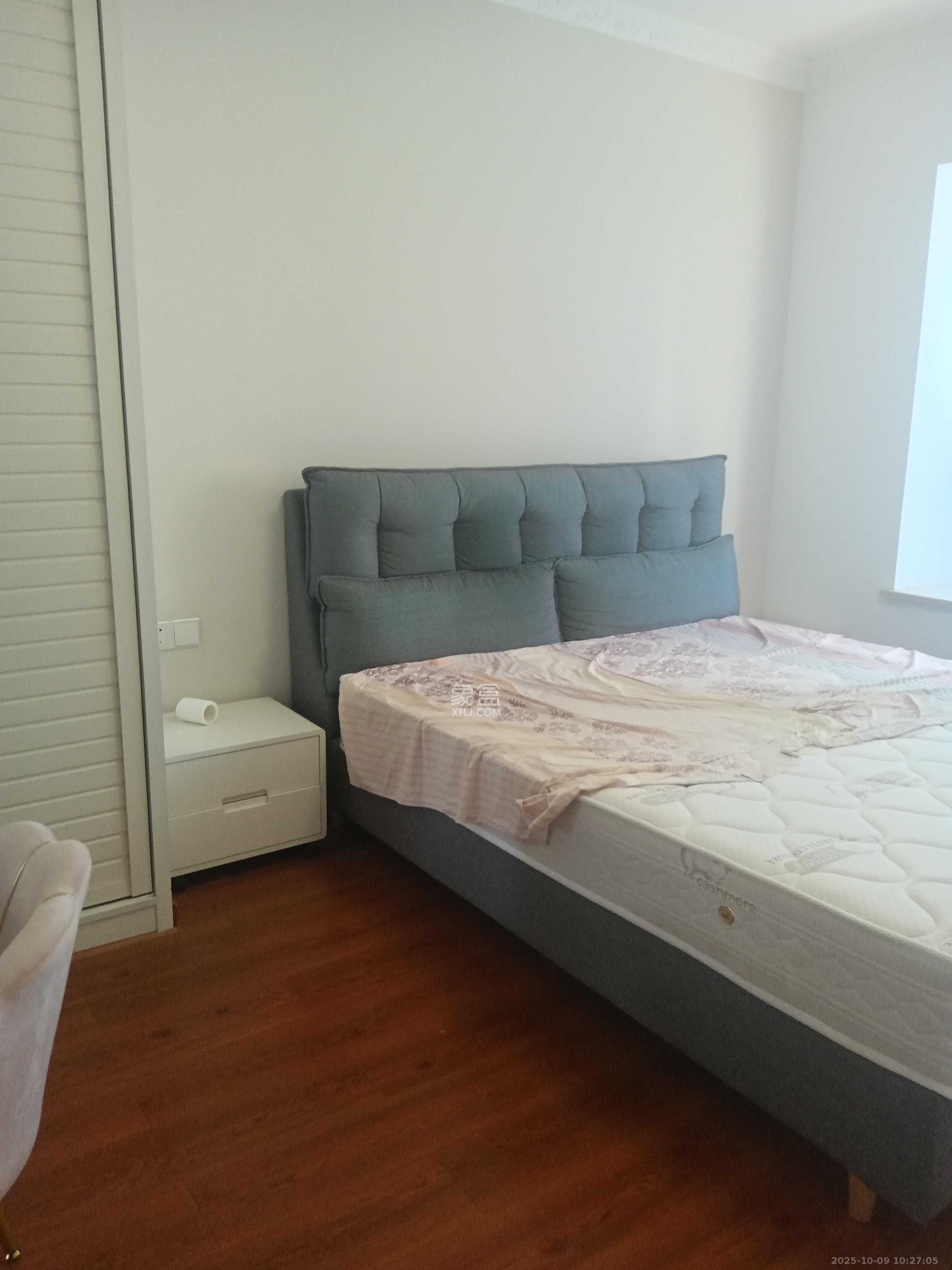 轻盐阳光CEO(轻盐雅苑)(轻奢时代)  3室1厅2卫    2200.0元/月 轻盐阳光CEO(轻盐雅苑)(轻奢时代)  3室1厅2卫    2200.0元/月室内图