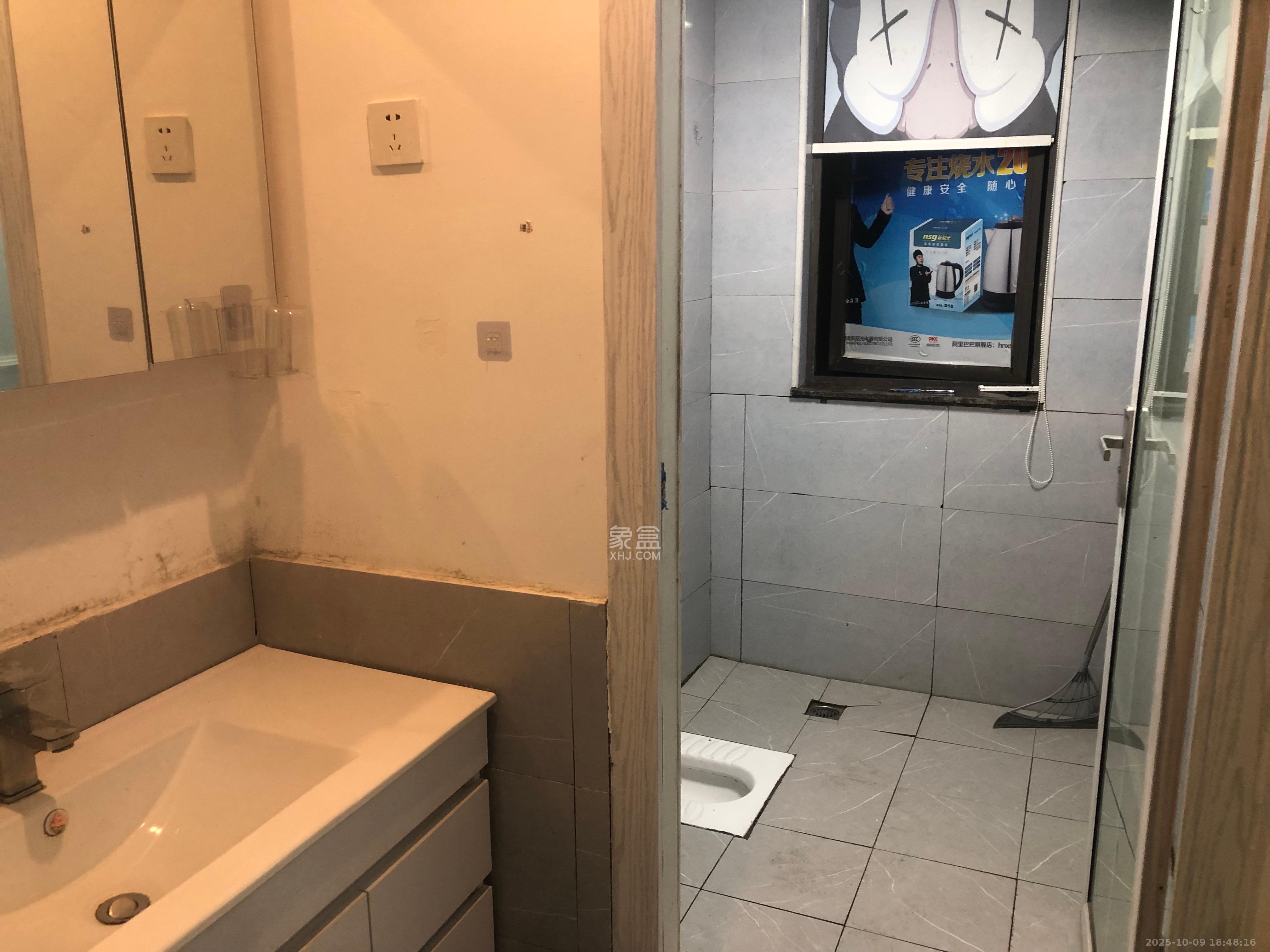 阳光城尚东湾青云苑 3室2厅1卫 2100.0元/月 阳光城尚东湾青云苑 3室2厅1卫 2100.0元/月室内图