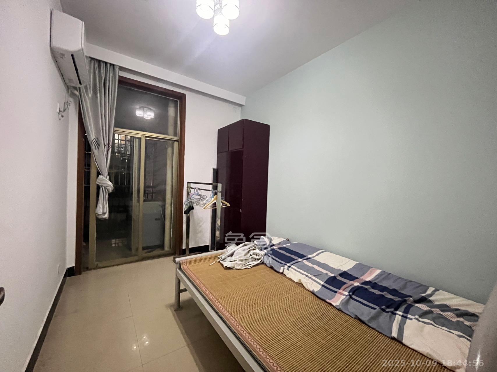 高升小区 3室1厅1卫 2400.0元/月 高升小区 3室1厅1卫 2400.0元/月室内图