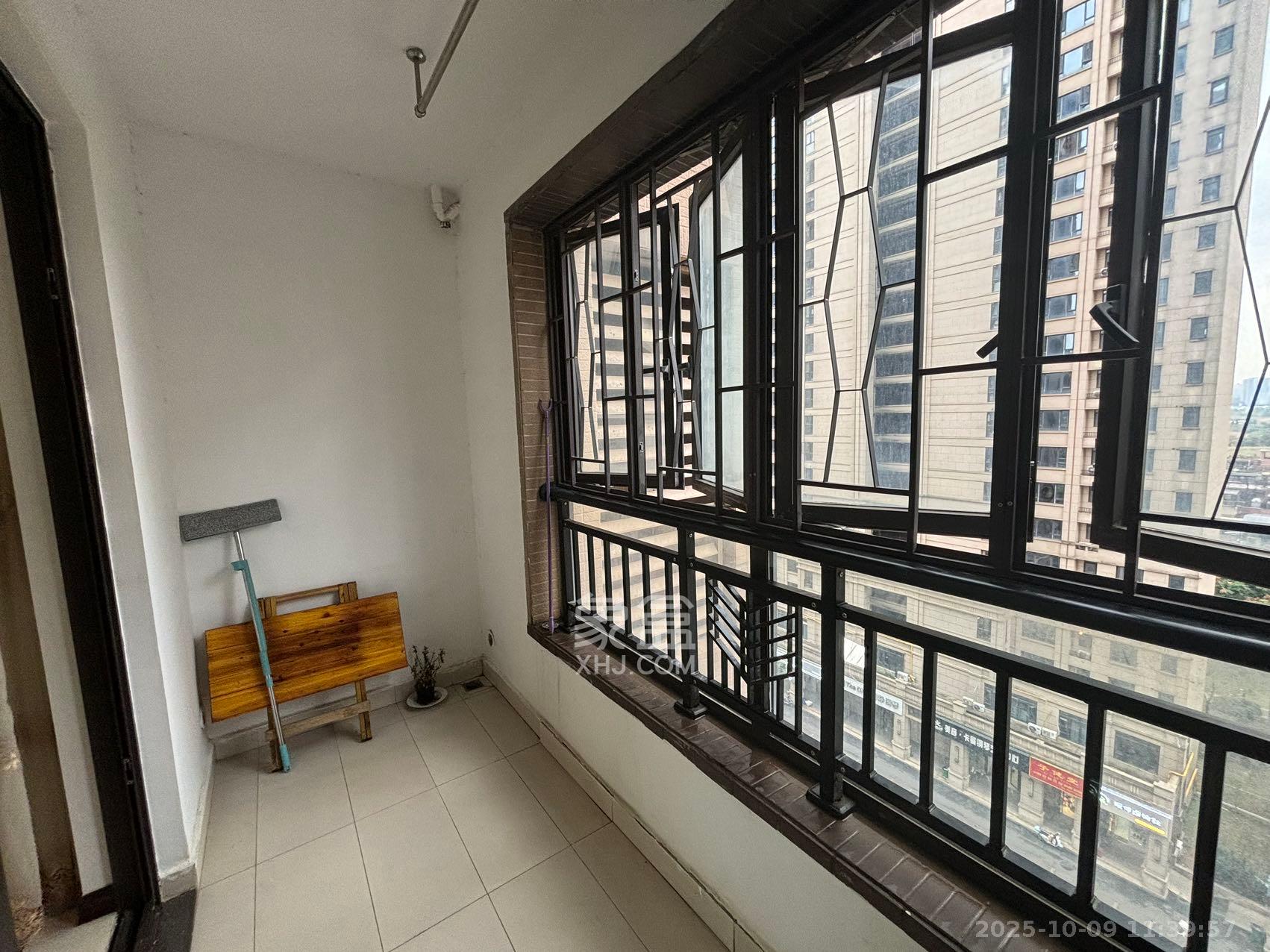 中海国际二期 3室2厅1卫 2000.0元/月 中海国际二期 3室2厅1卫 2000.0元/月室内图